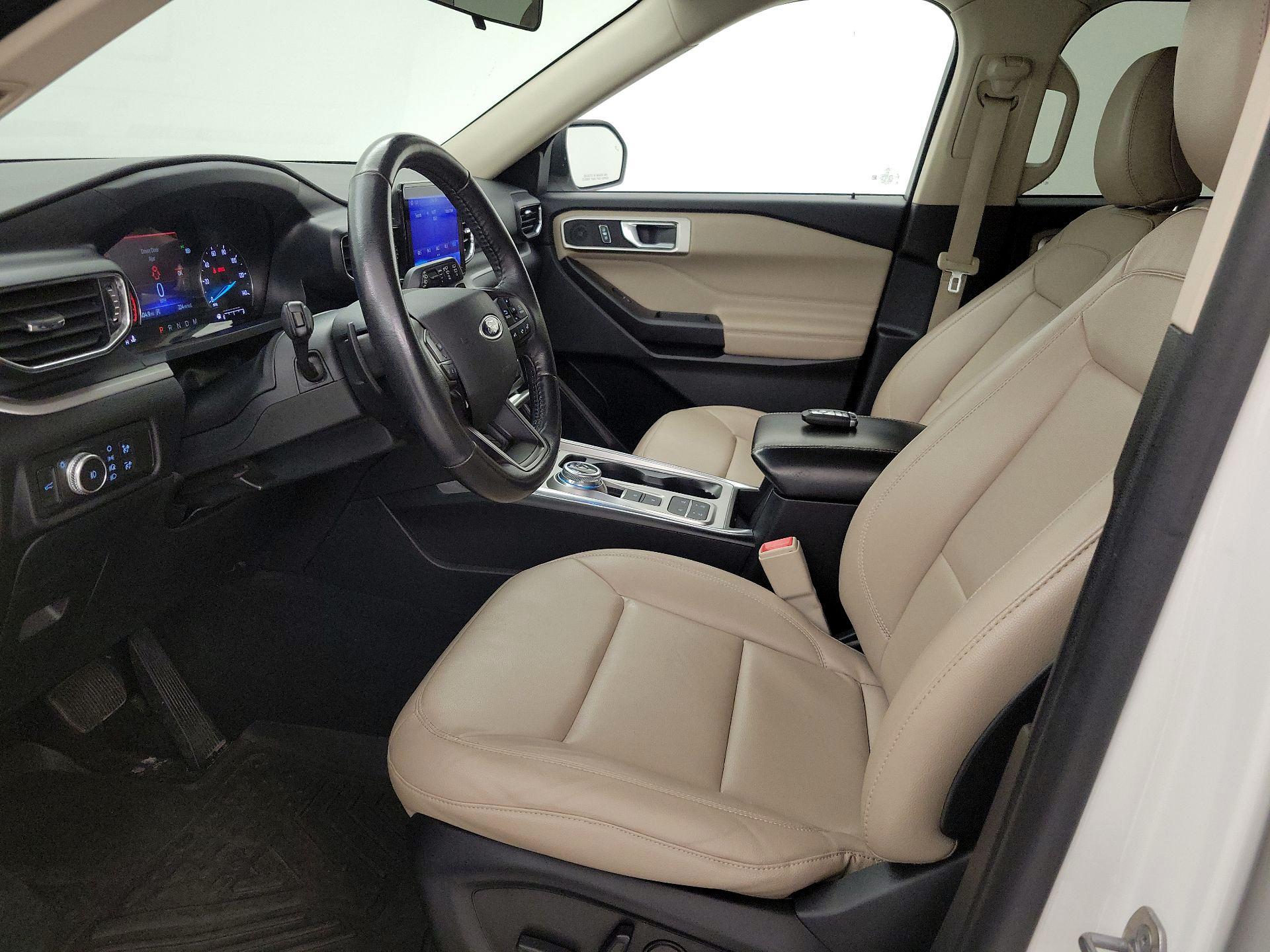 Thumbnail: 2020 Ford Explorer - 11