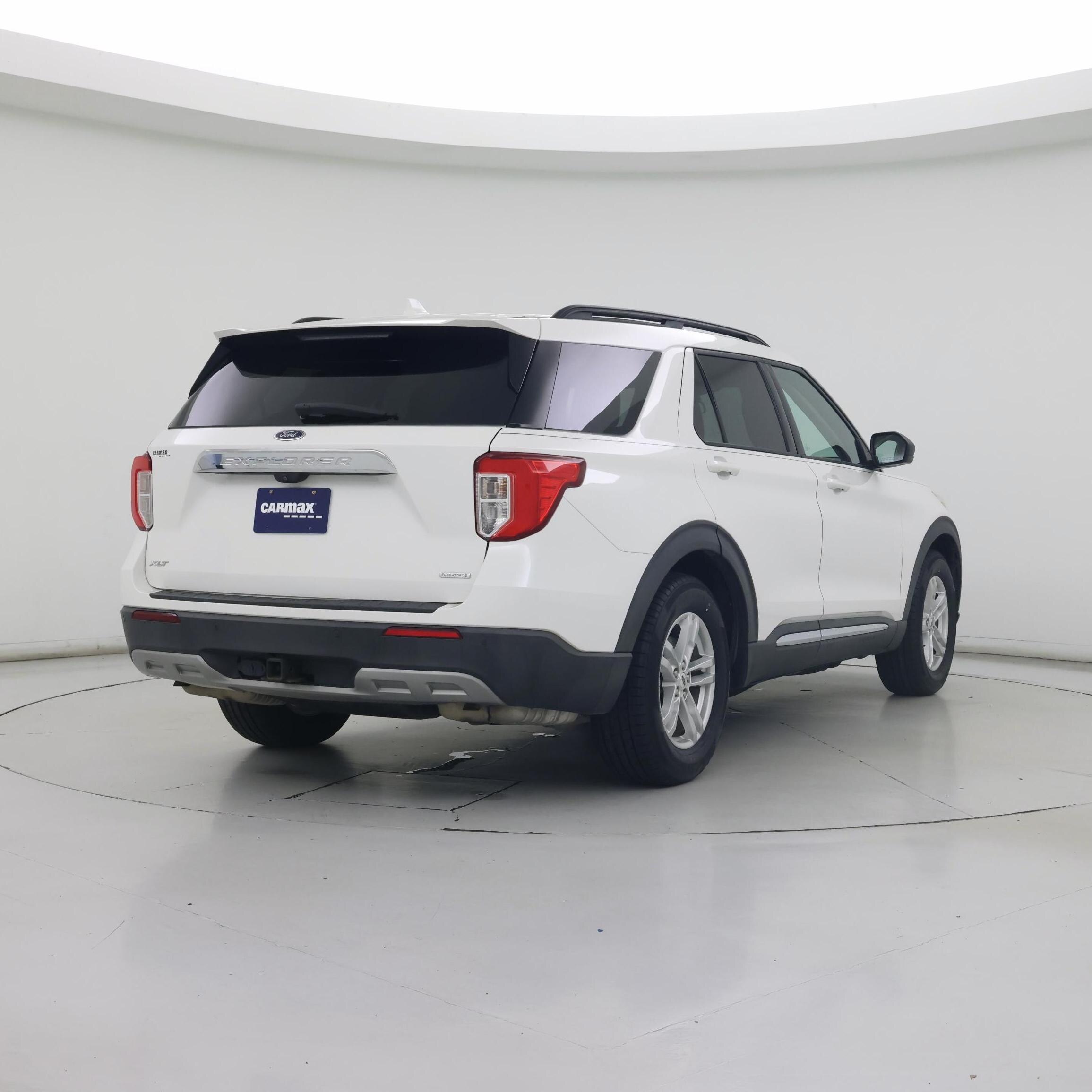 Thumbnail: 2020 Ford Explorer - 8