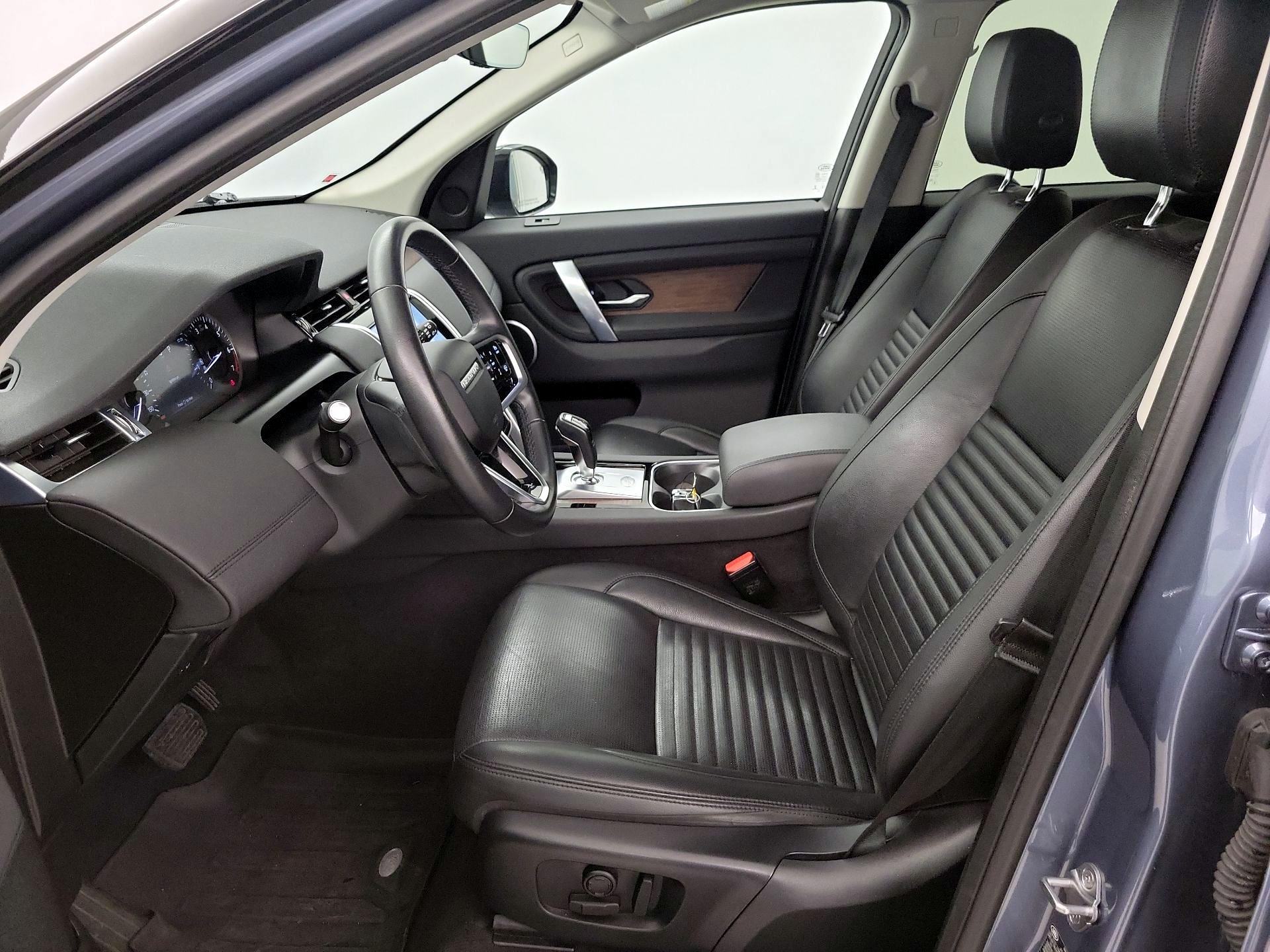 Thumbnail: 2023 Land Rover Discovery Sport - 11