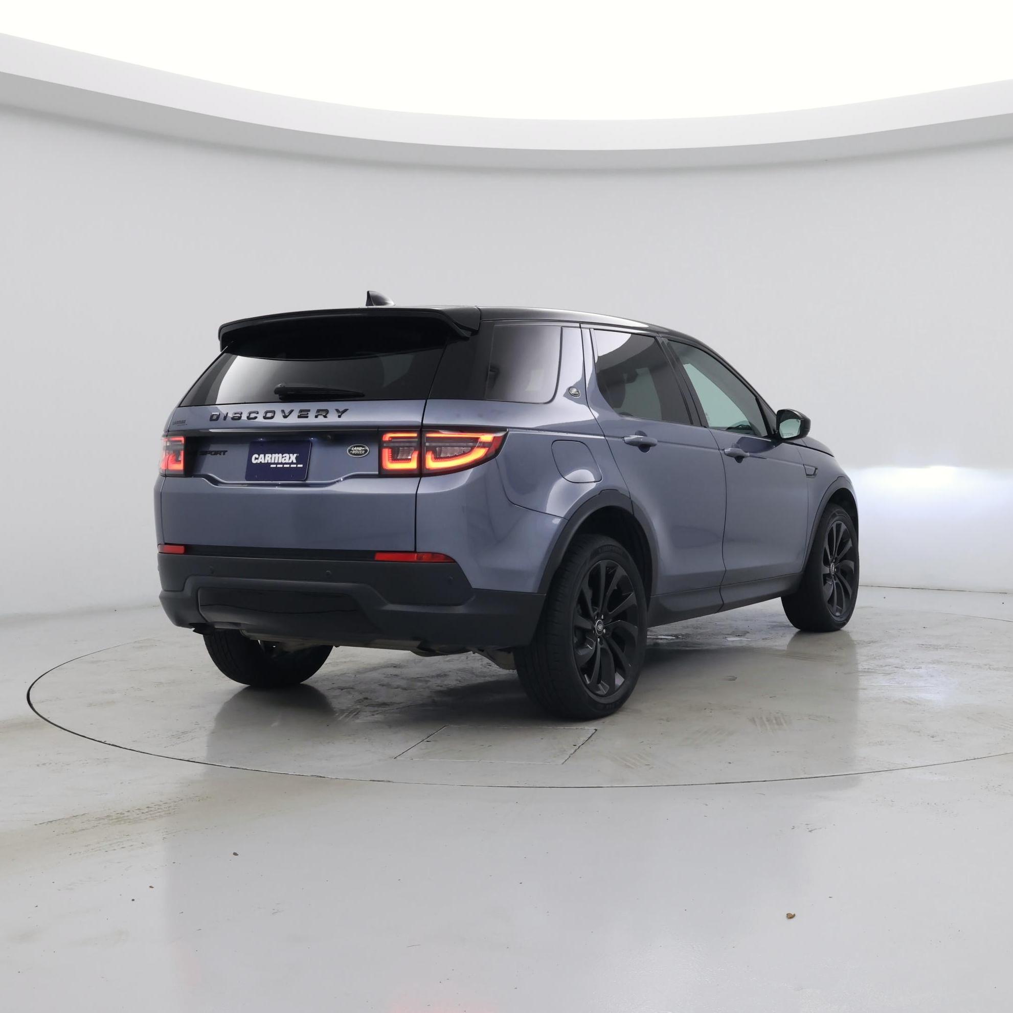 Thumbnail: 2023 Land Rover Discovery Sport - 8