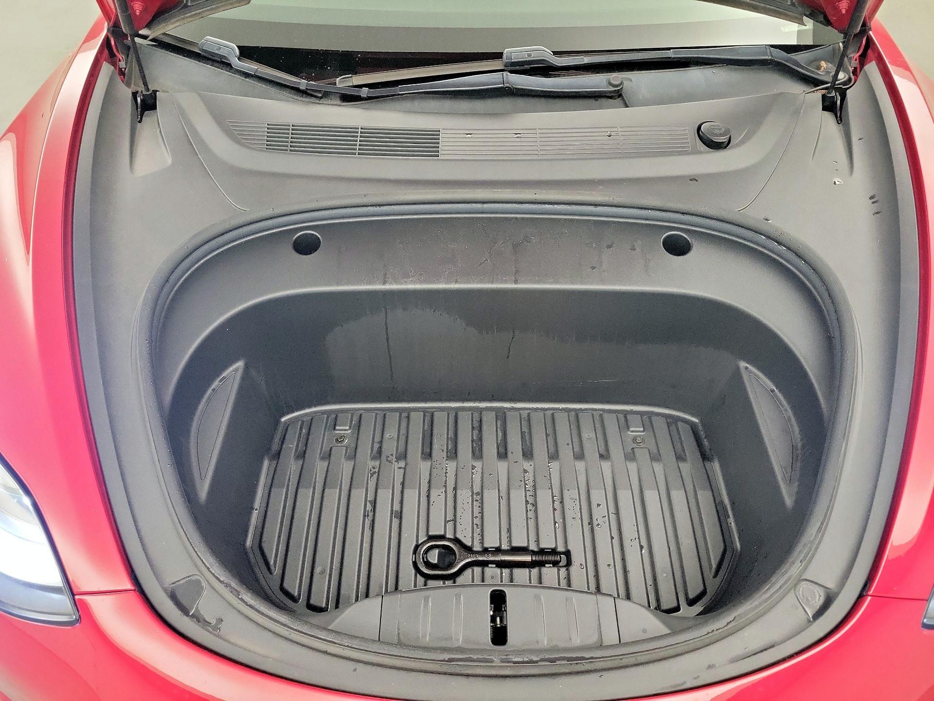 Thumbnail: 2021 Tesla Model 3 - 19