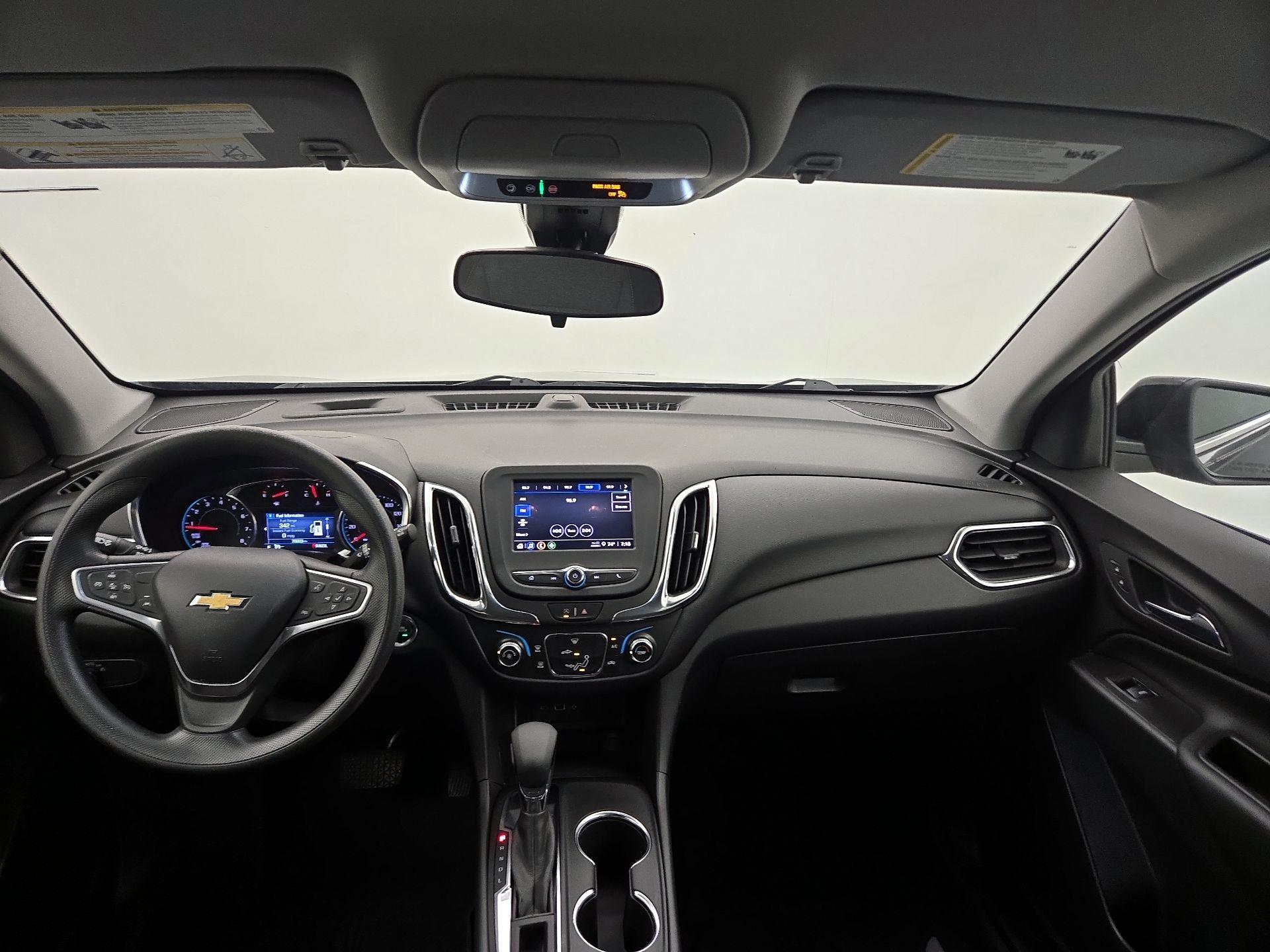 Thumbnail: 2022 Chevrolet Equinox - 9