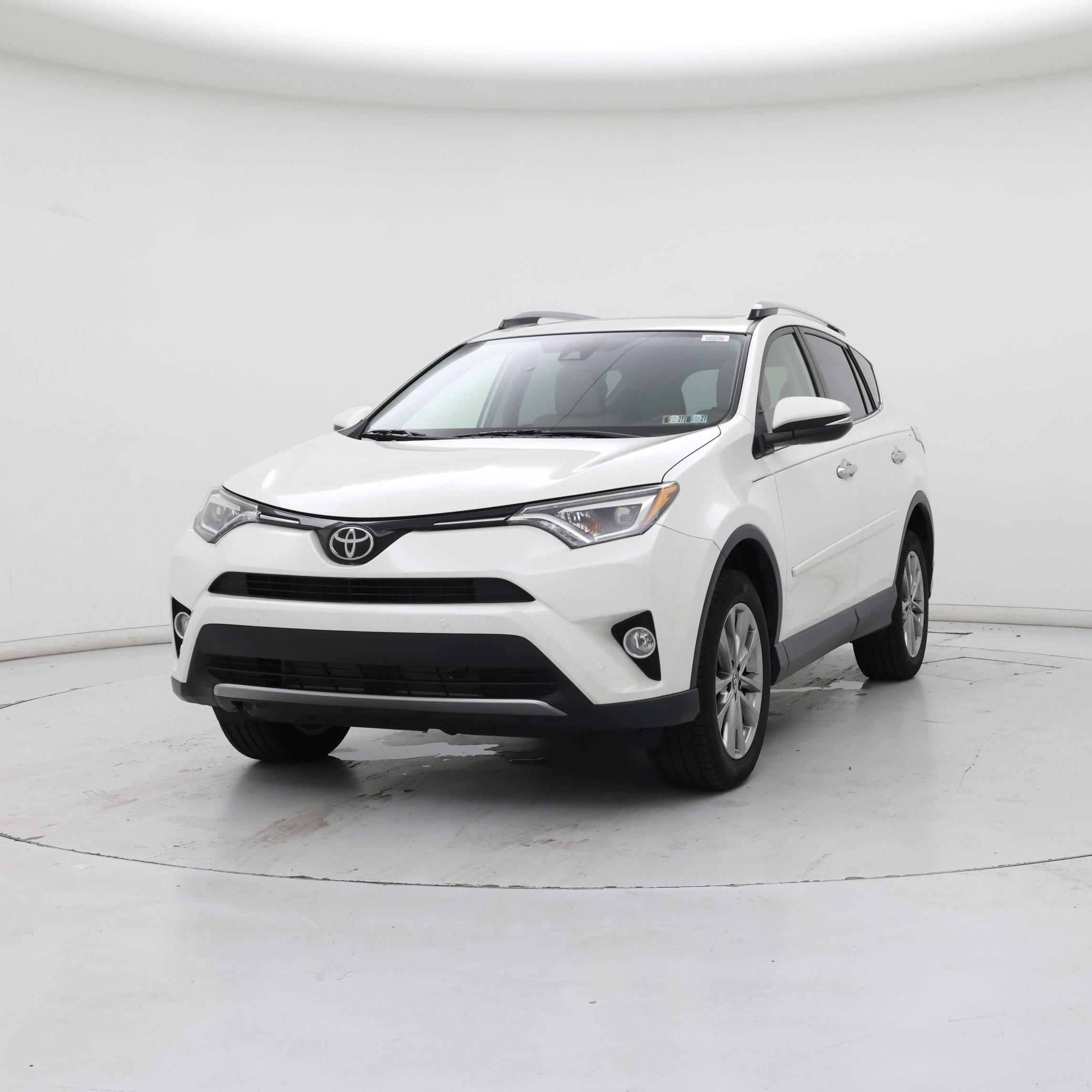 Thumbnail: 2017 Toyota RAV4 - 4