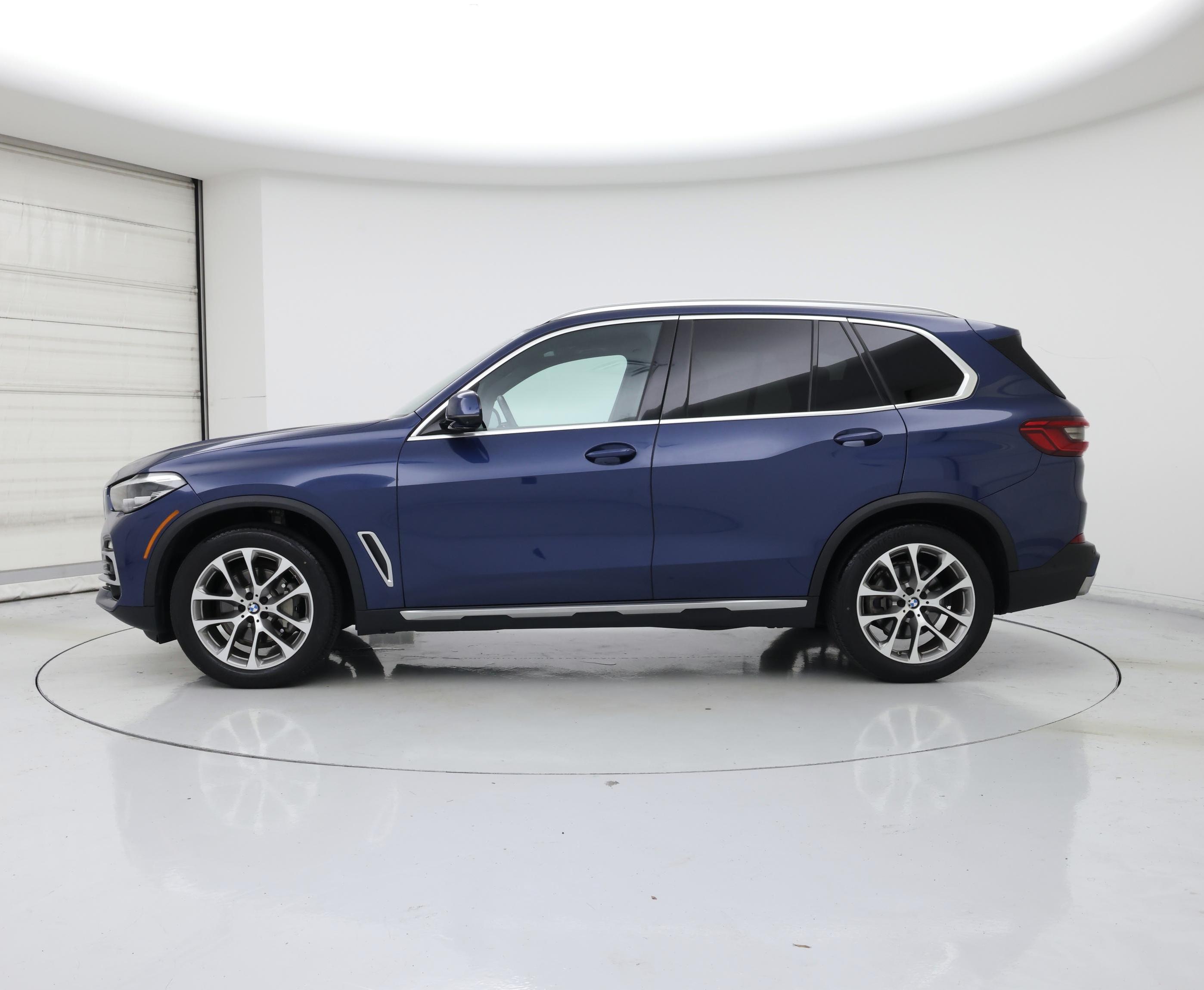 Thumbnail: 2020 BMW X5 - 3