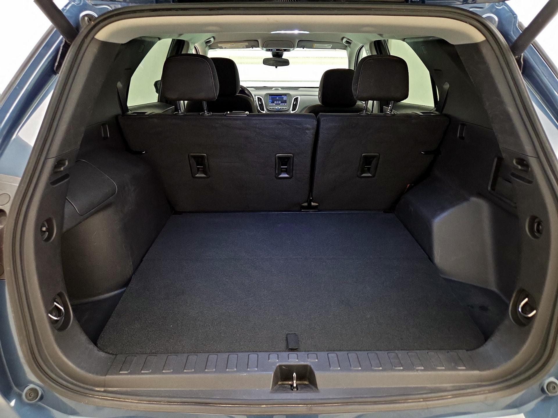 Thumbnail: 2024 Chevrolet Equinox - 18