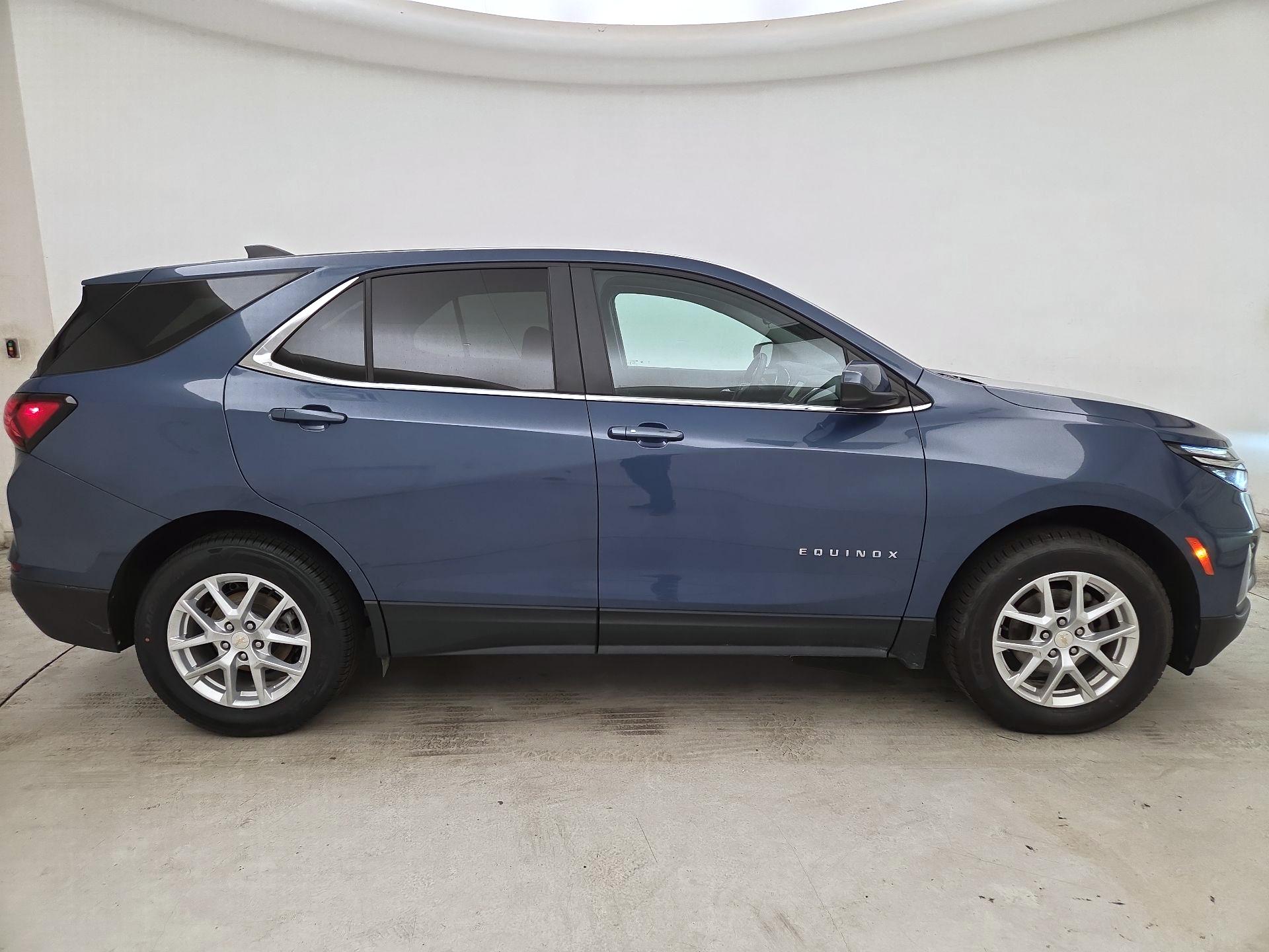Thumbnail: 2024 Chevrolet Equinox - 4