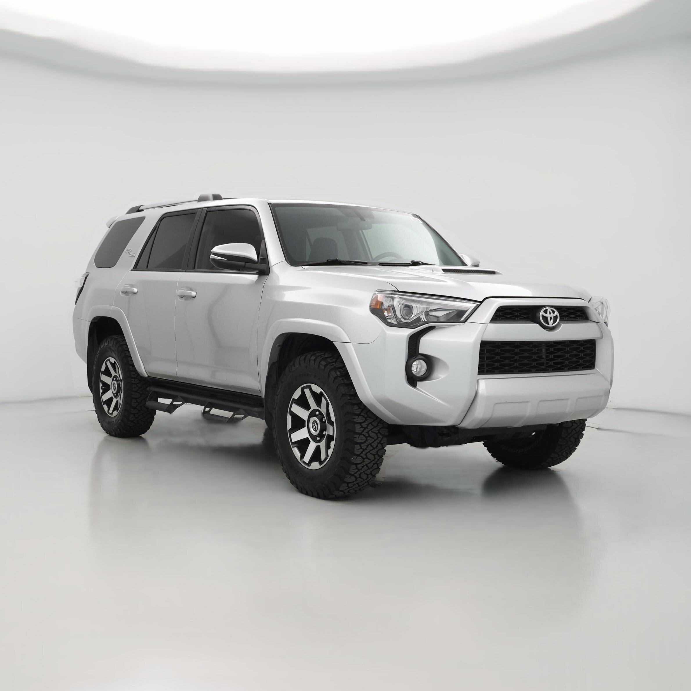 Thumbnail: 2018 Toyota 4Runner - 1