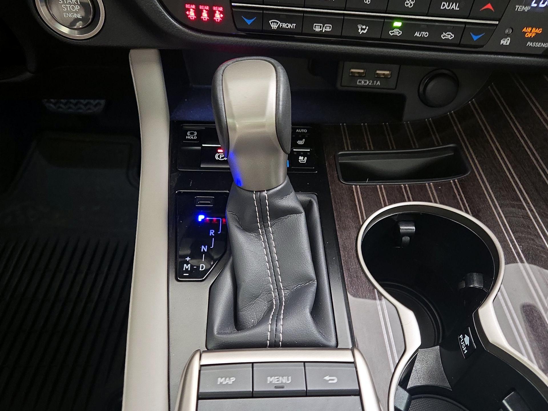 Thumbnail: 2021 Lexus RX - 18