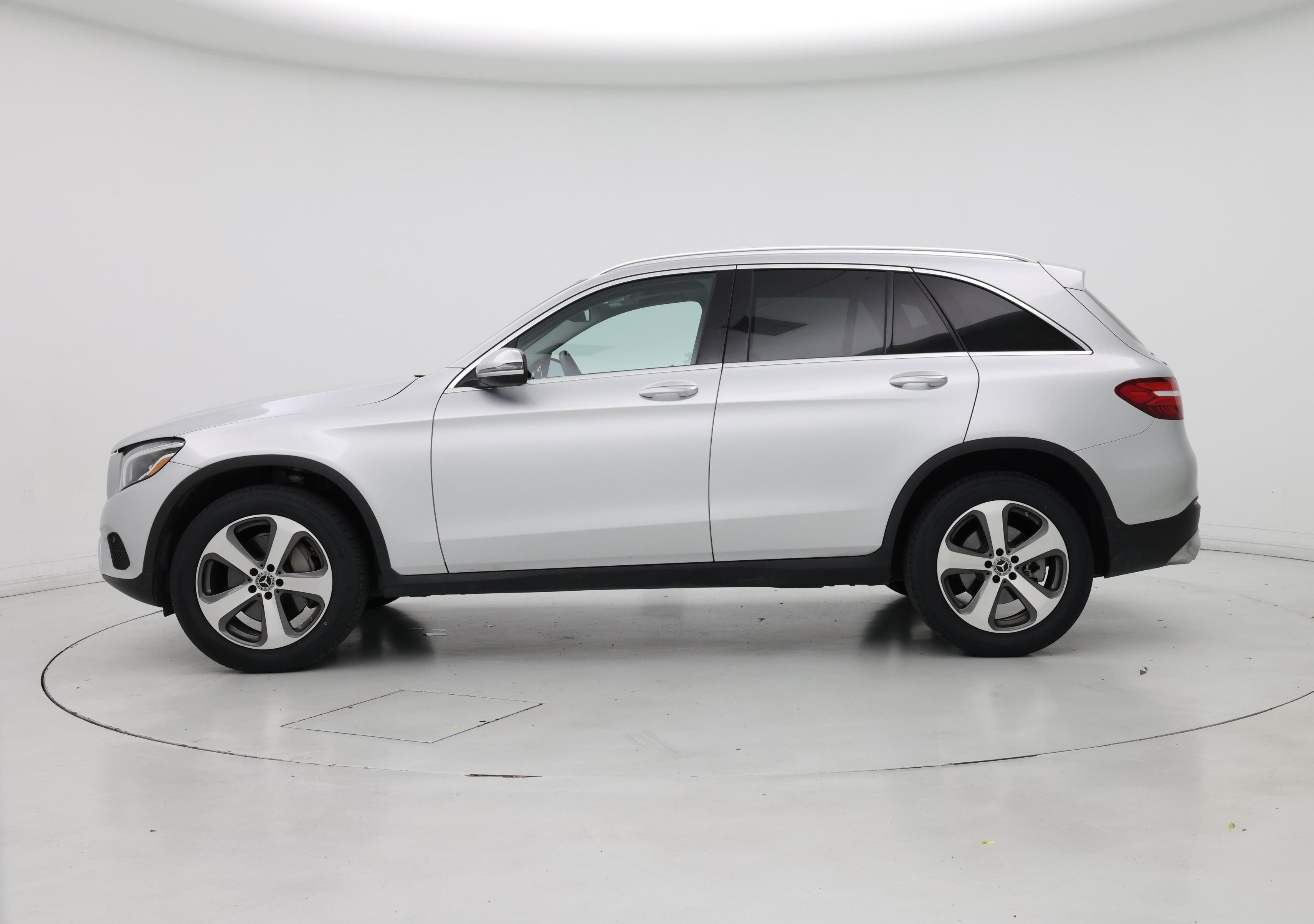 Thumbnail: 2019 Mercedes-Benz GLC - 3