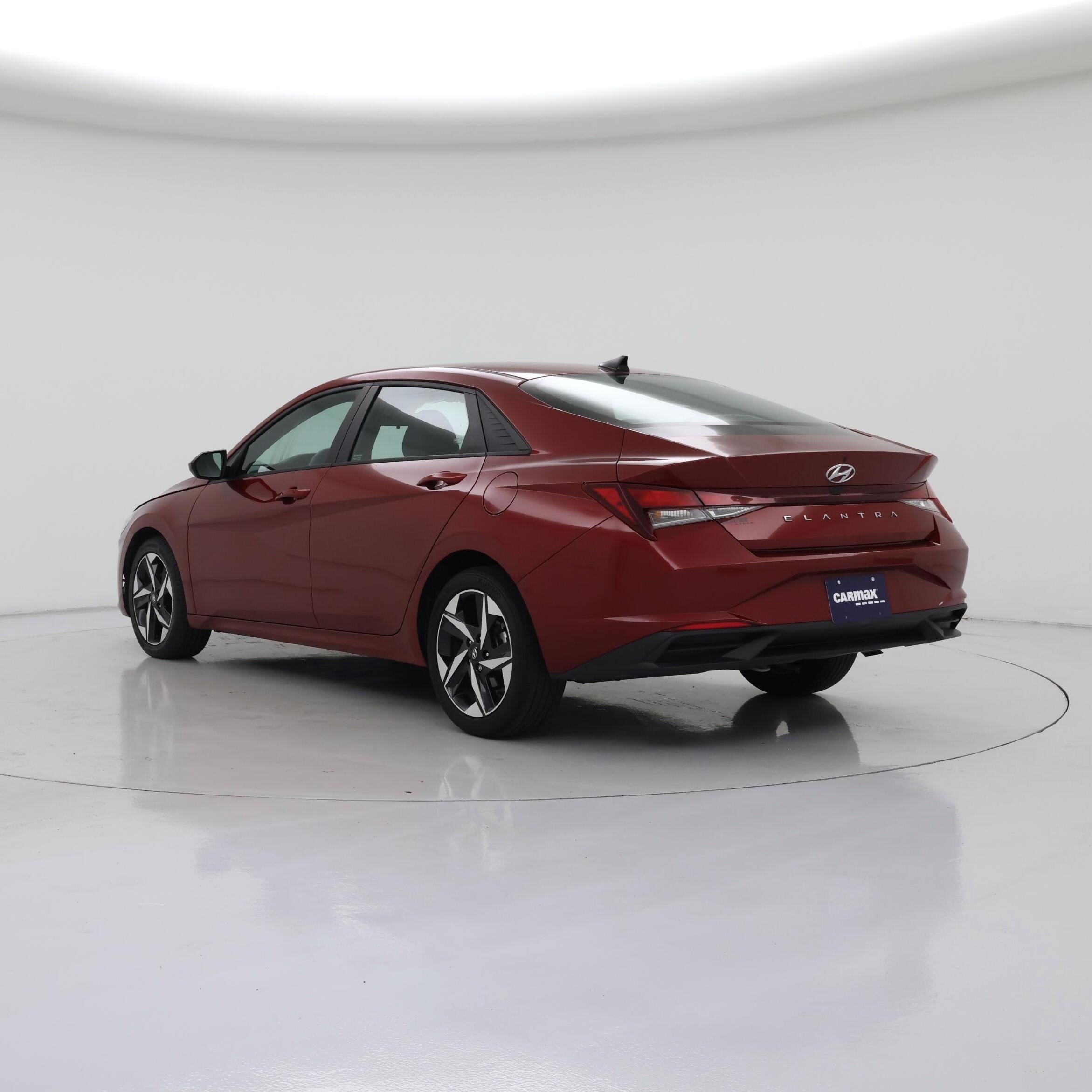 Thumbnail: 2023 Hyundai Elantra - 2