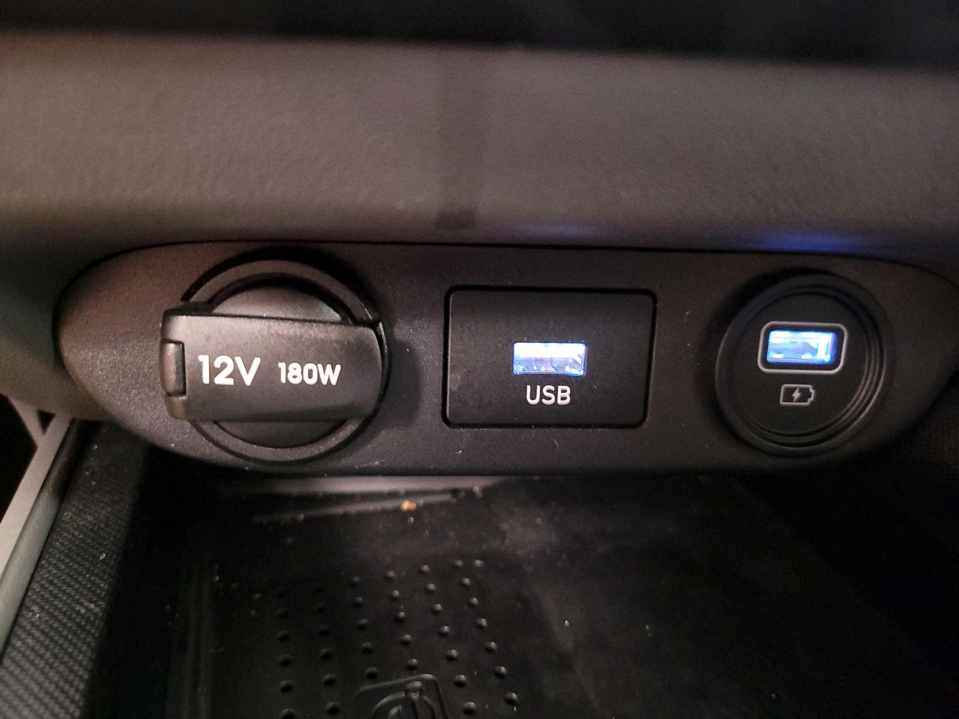 Thumbnail: 2023 Hyundai Elantra - 19