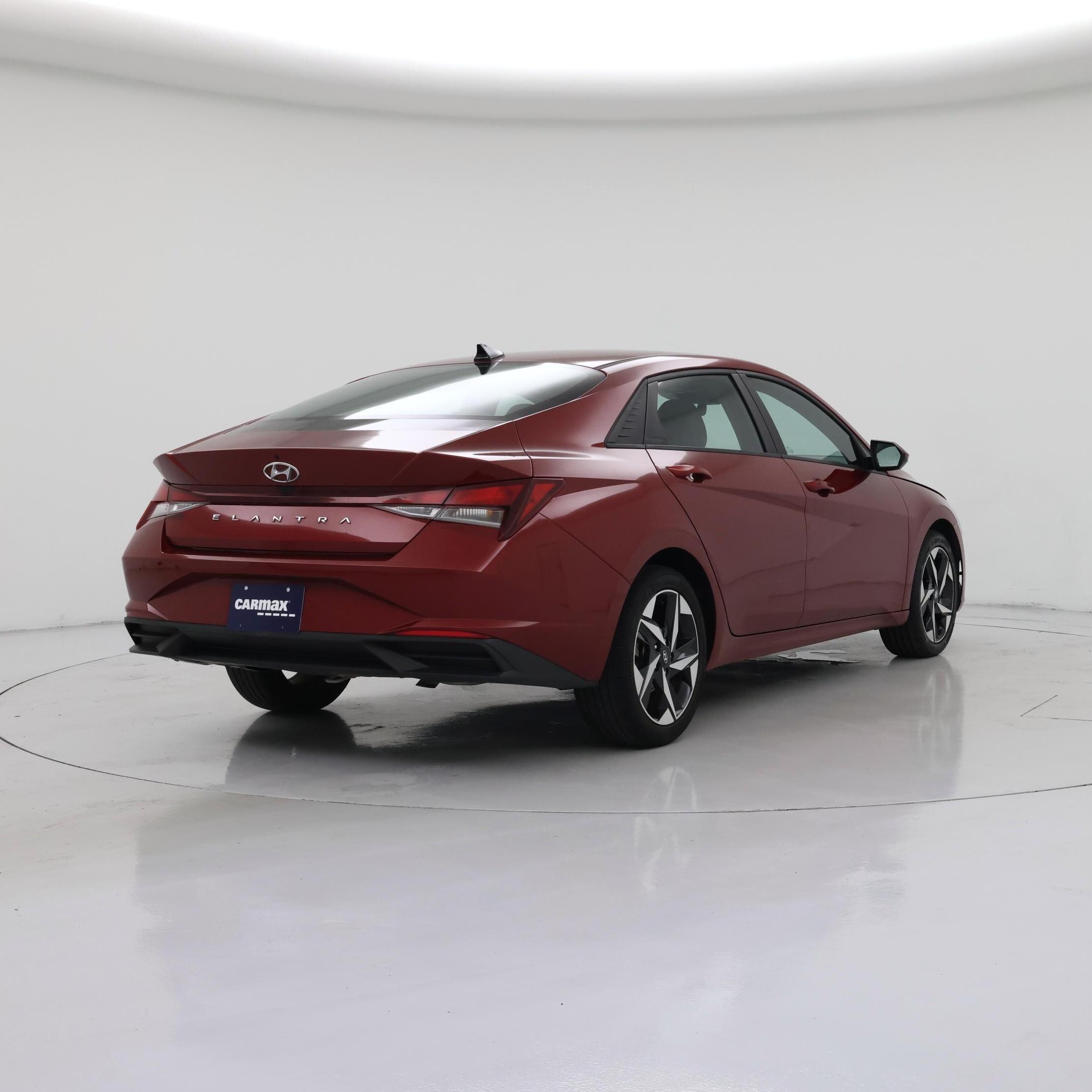 Thumbnail: 2023 Hyundai Elantra - 8