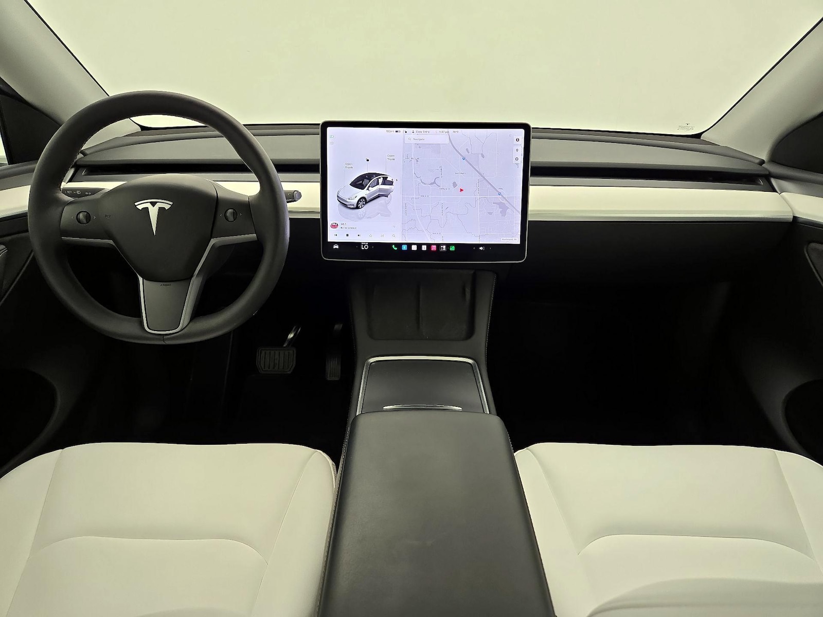 2023 Tesla Model Y Long Range - Photo 10