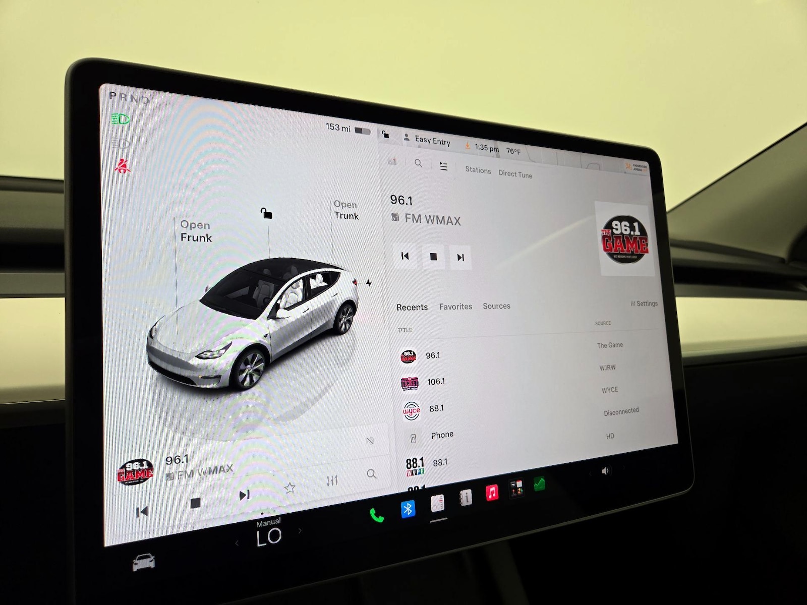 2023 Tesla Model Y Long Range - Photo 17