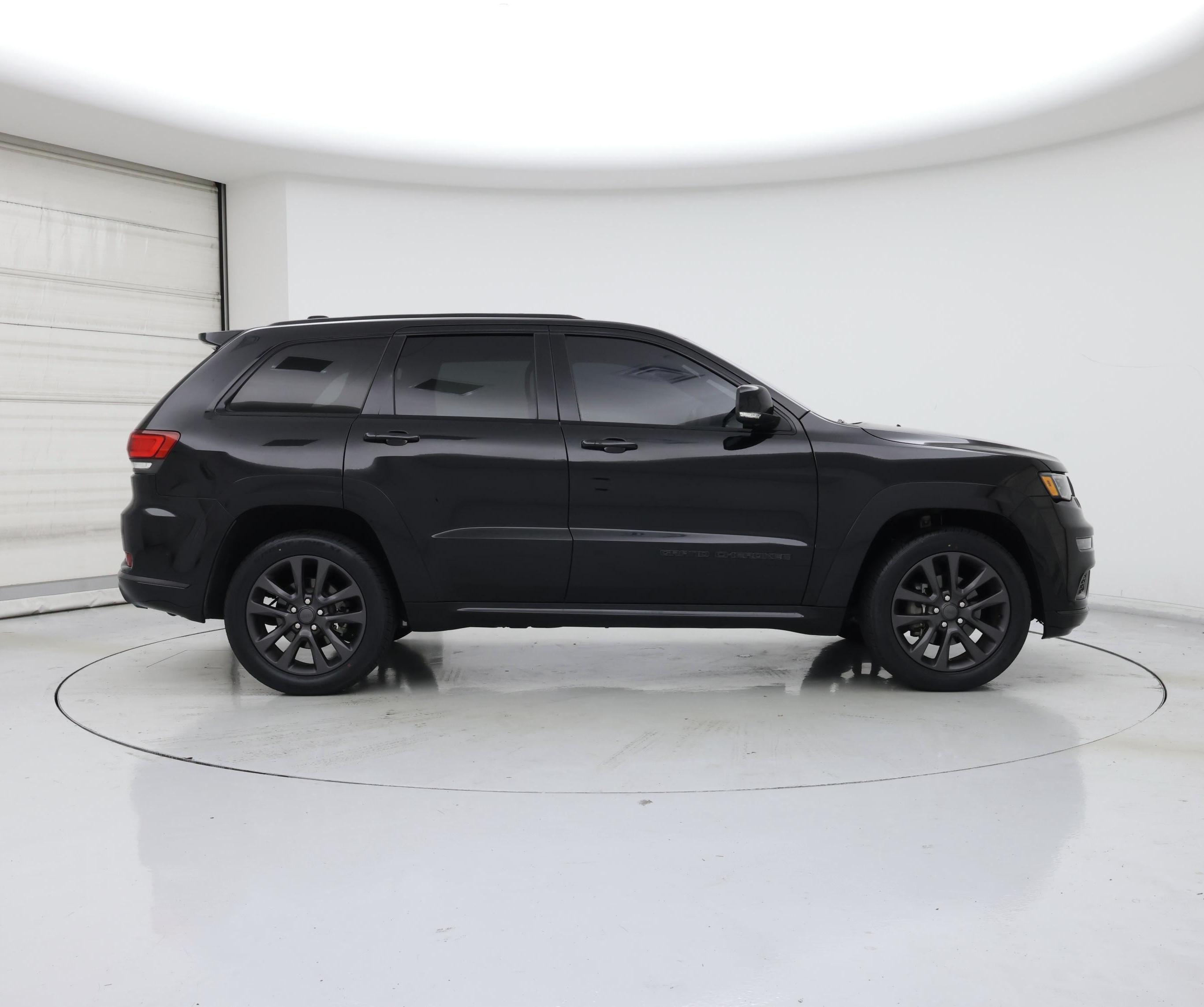 Thumbnail: 2018 Jeep Grand Cherokee - 7