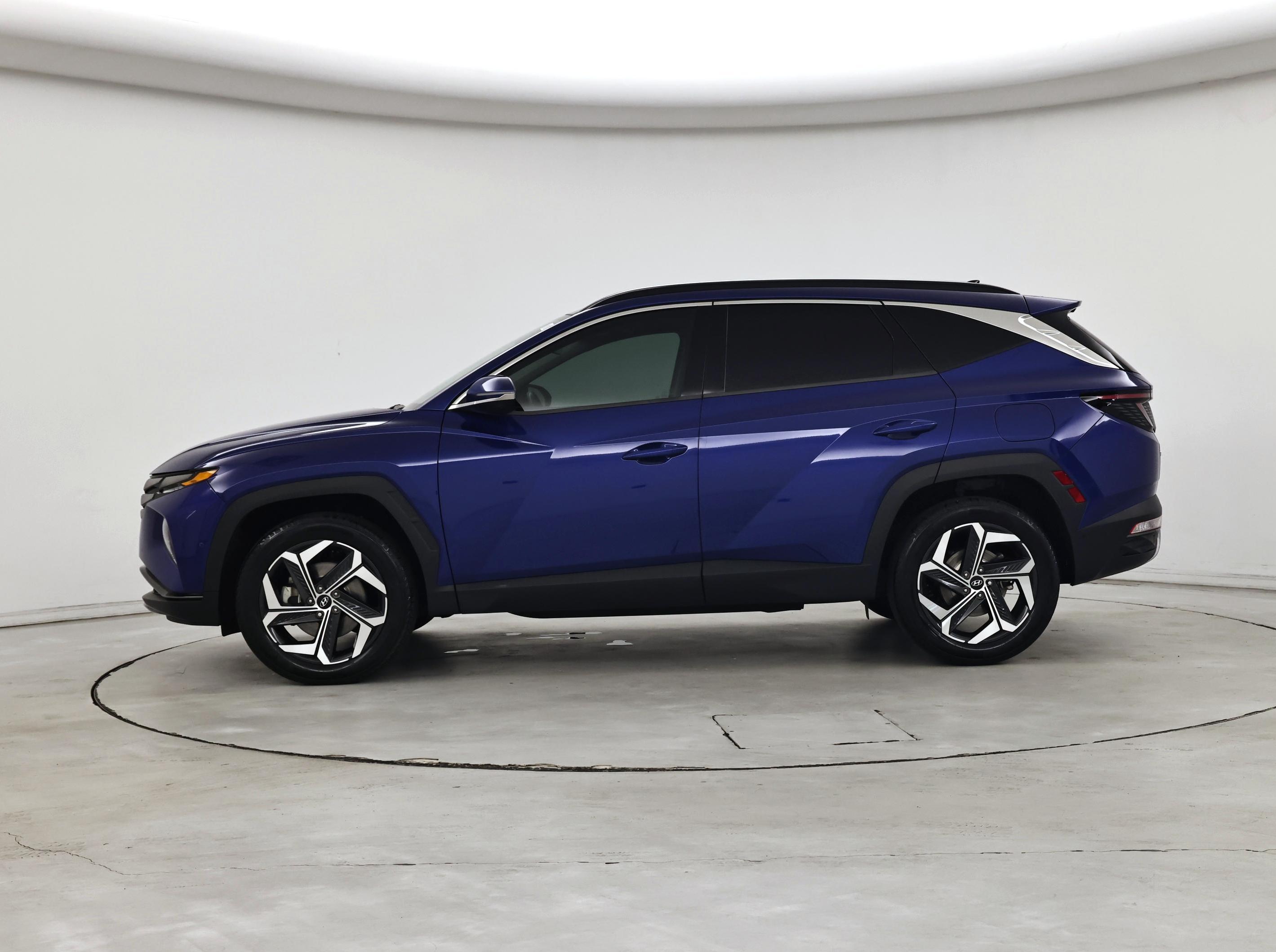 Thumbnail: 2022 Hyundai Tucson - 3