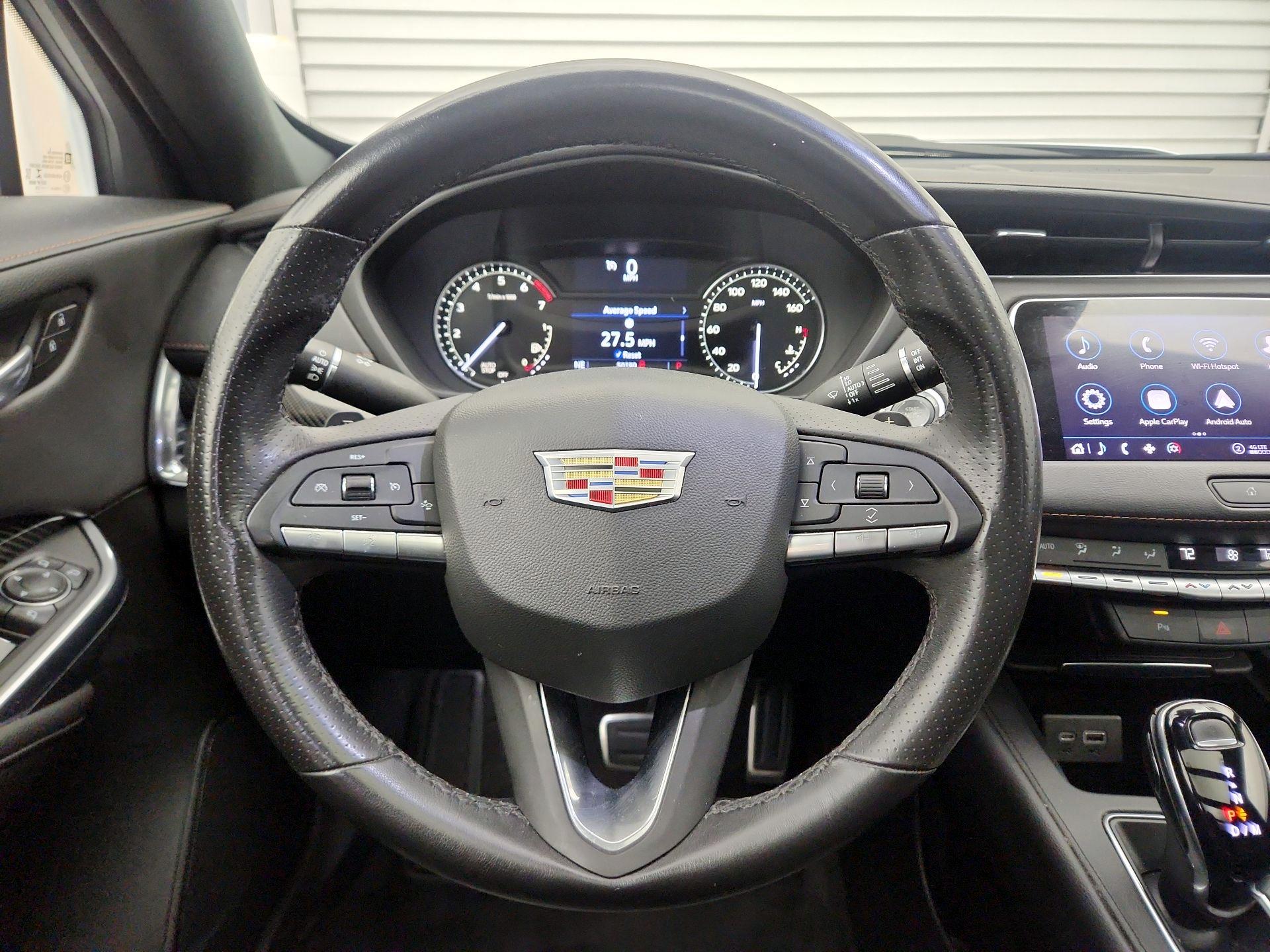 Thumbnail: 2020 Cadillac XT4 - 10