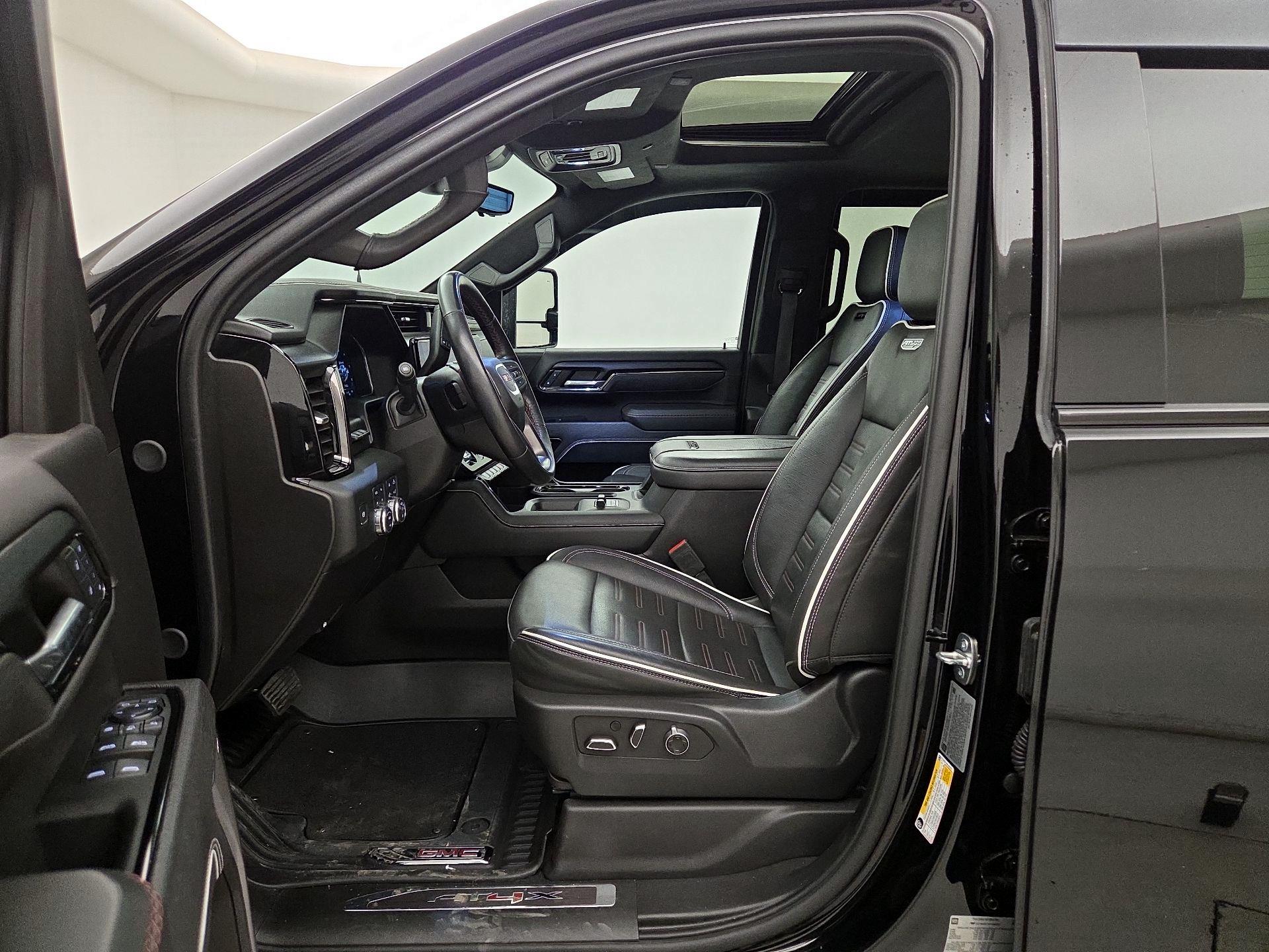 Thumbnail: 2024 GMC Sierra 2500 - 11