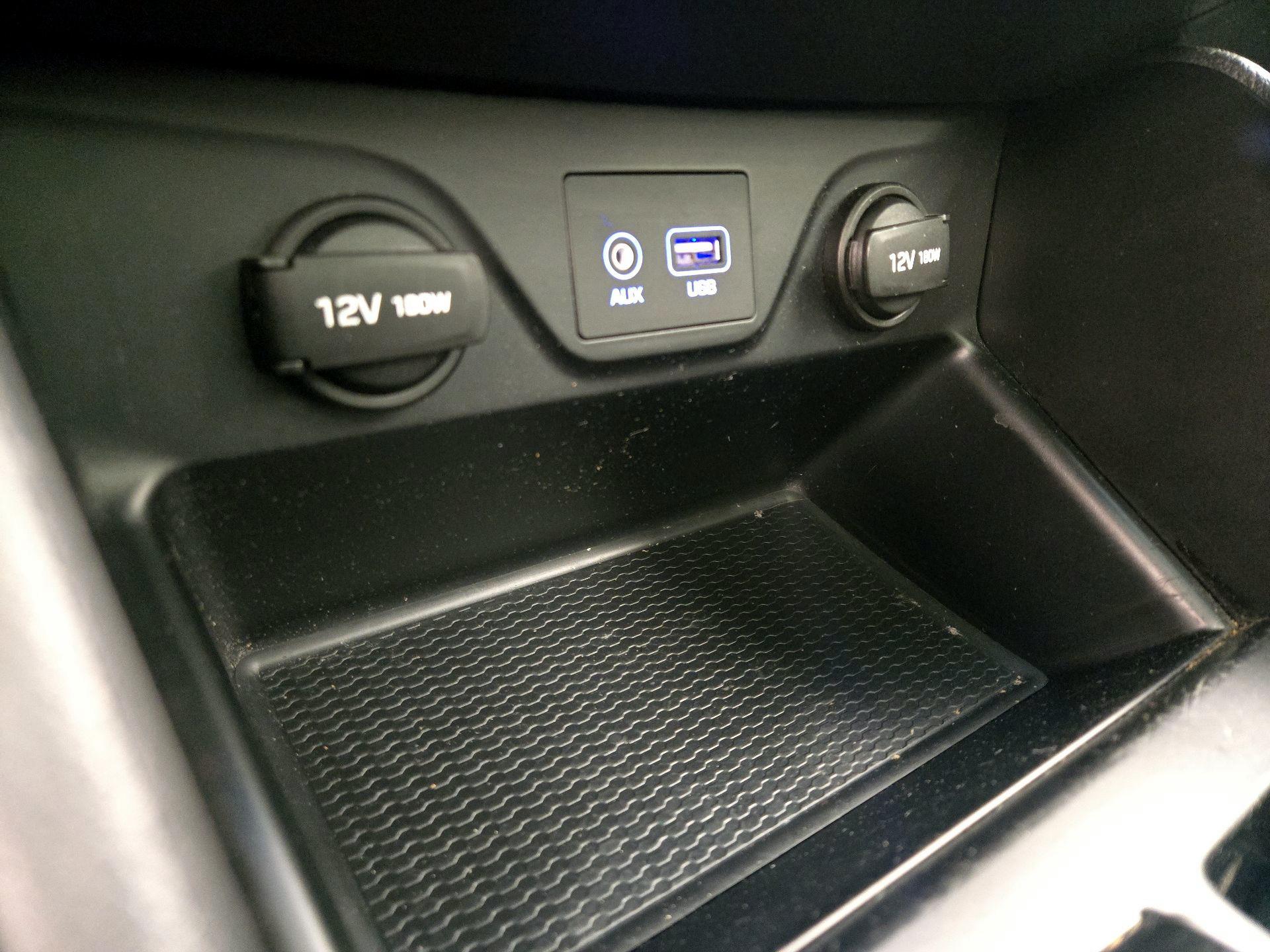 Thumbnail: 2016 Hyundai Tucson - 19