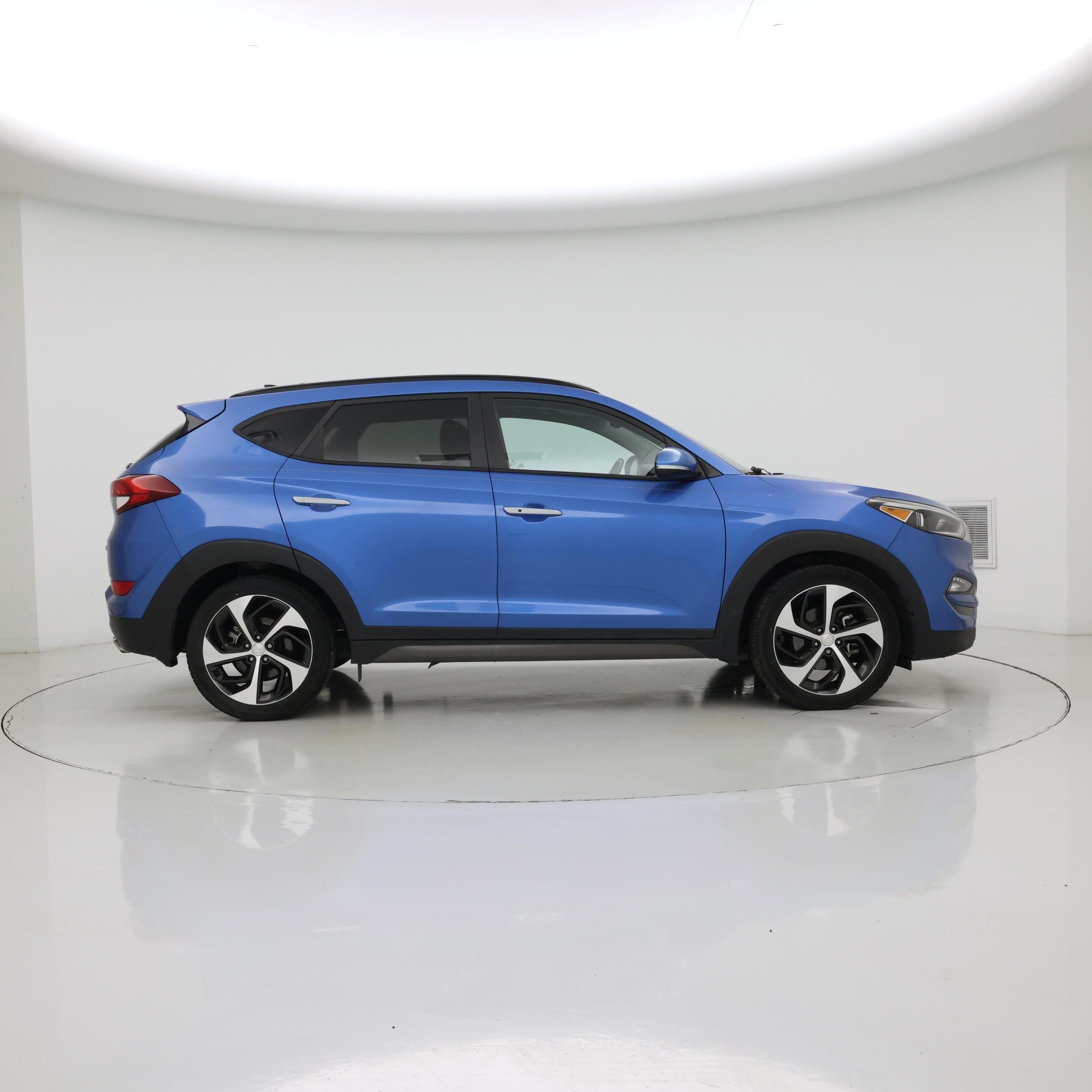 Thumbnail: 2016 Hyundai Tucson - 7