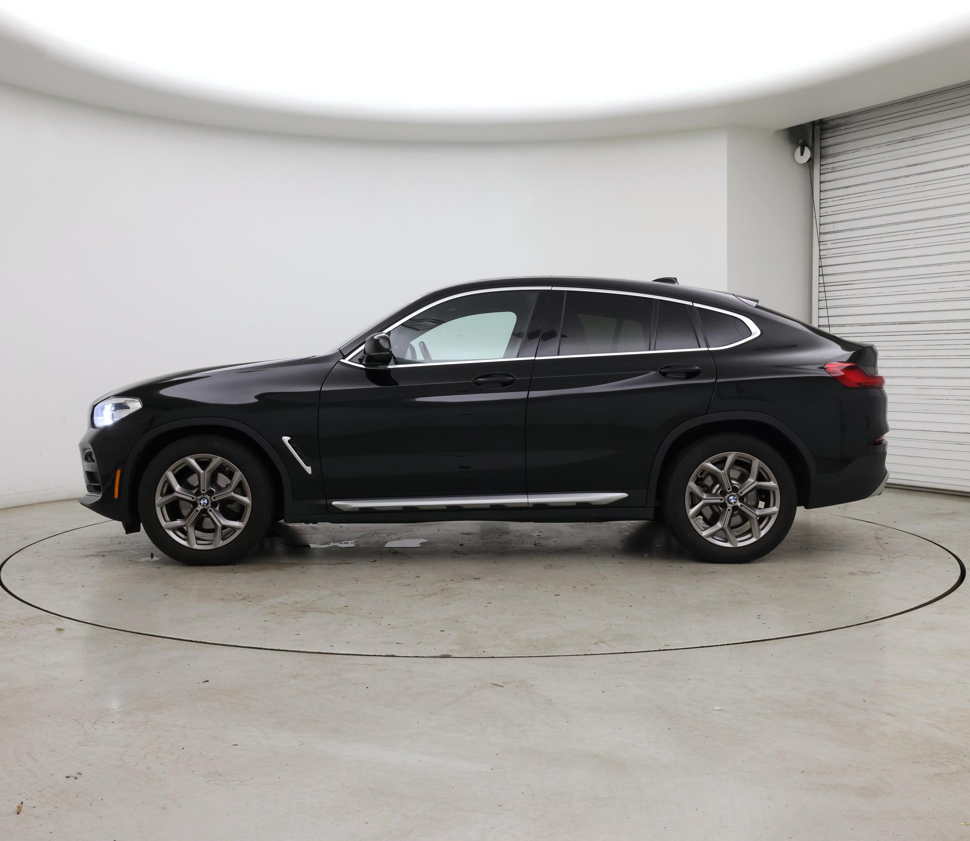 Thumbnail: 2021 BMW X4 - 3