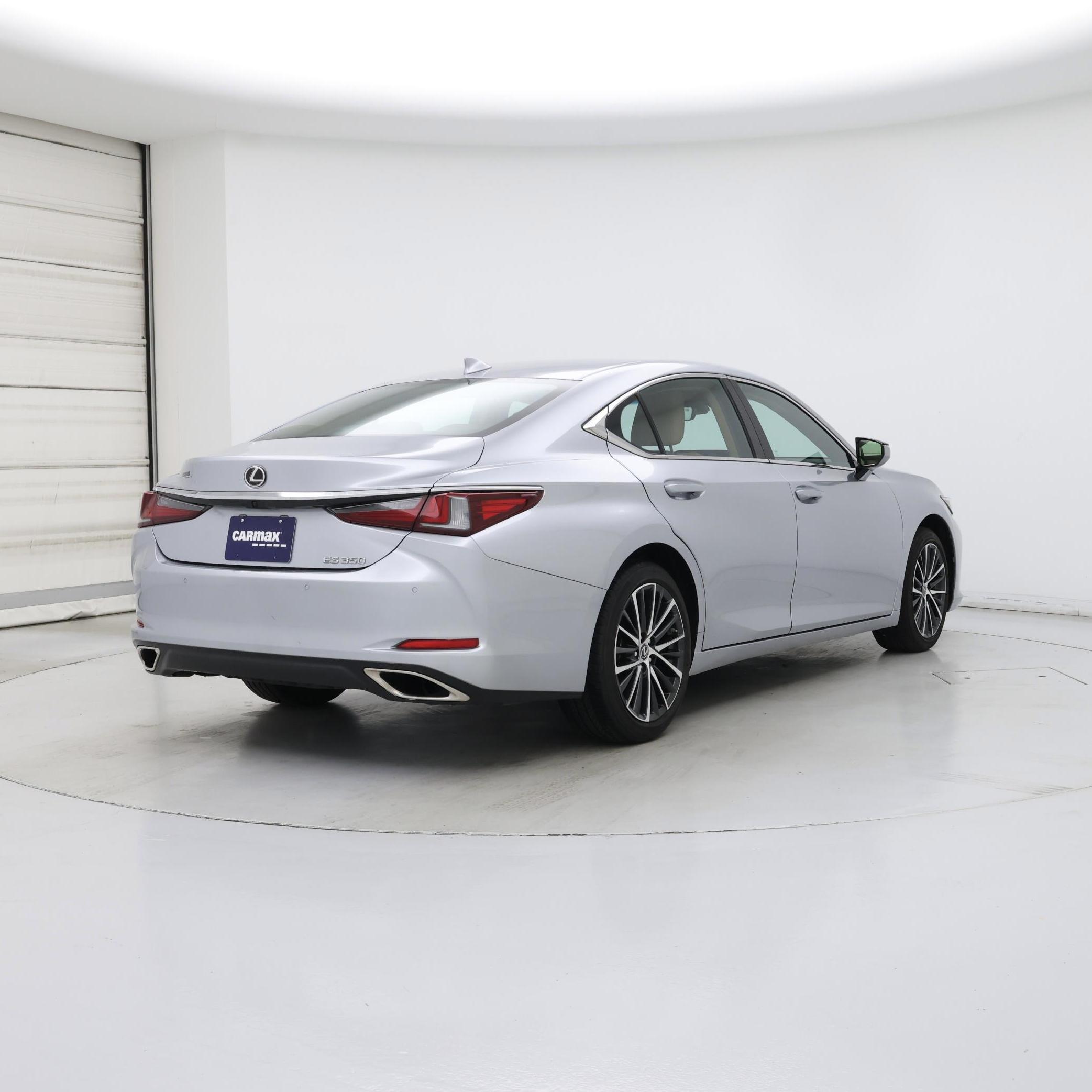 Thumbnail: 2024 Lexus ES - 8
