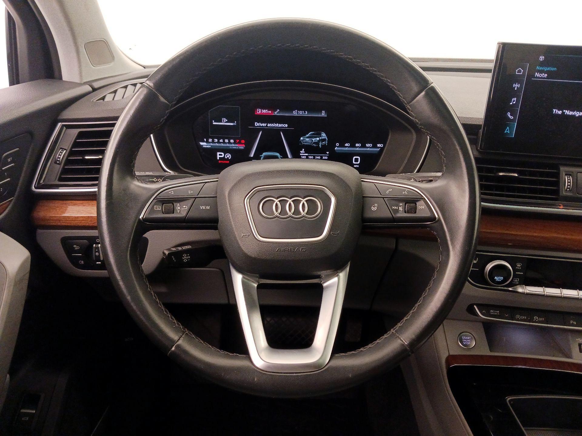 Thumbnail: 2022 Audi Q5 - 10