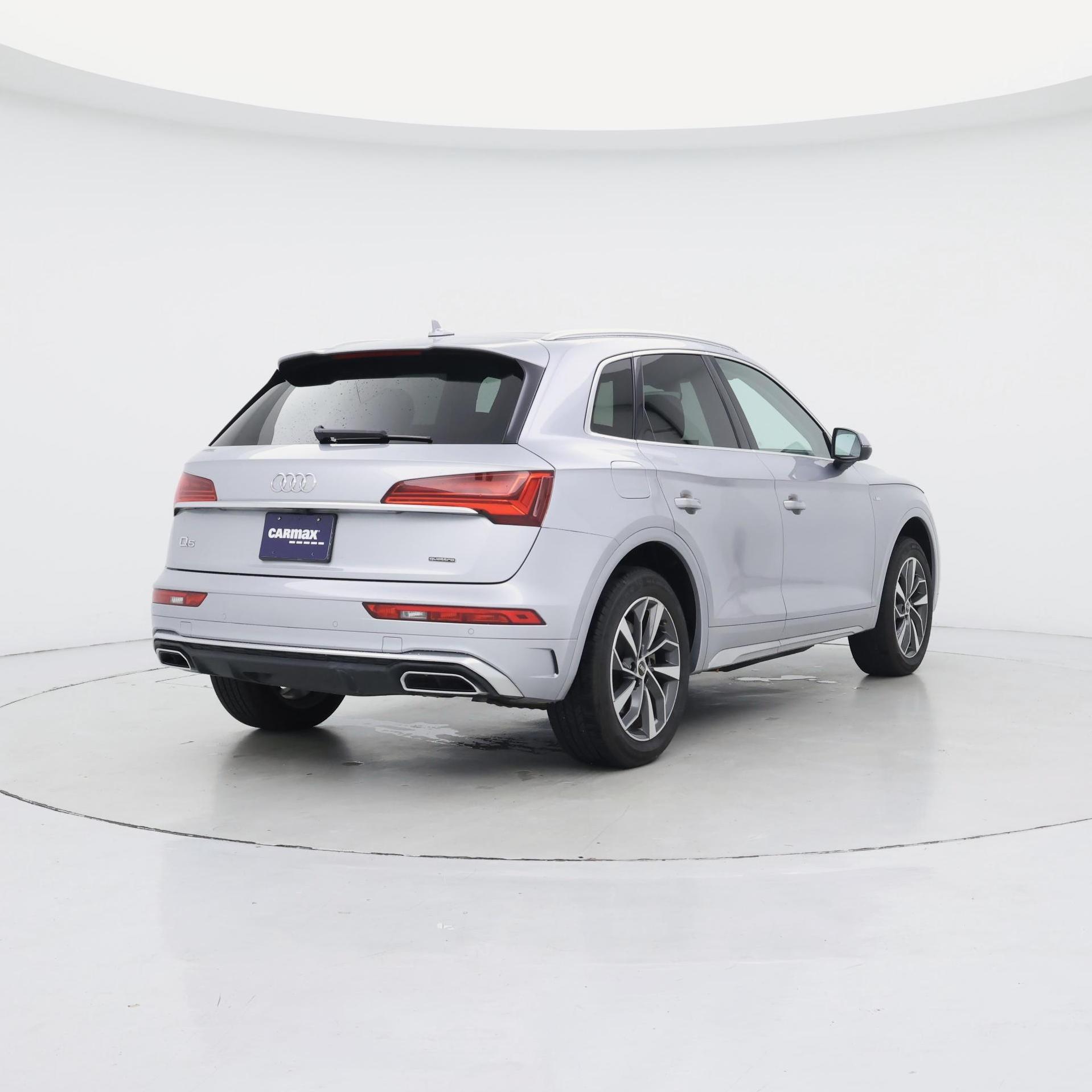 Thumbnail: 2022 Audi Q5 - 8