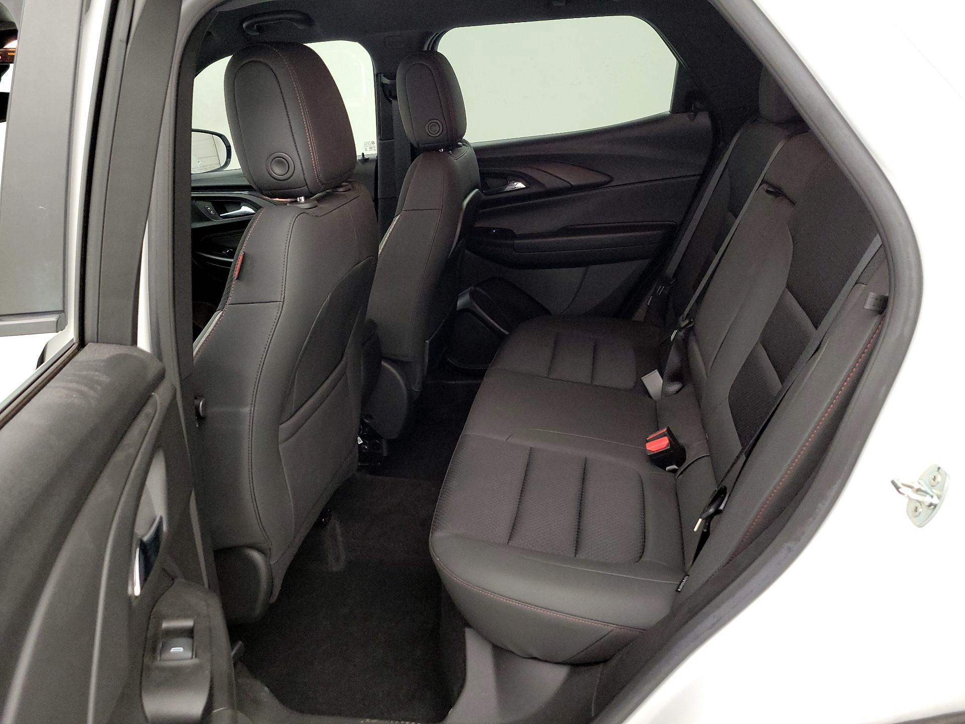 Thumbnail: 2023 Chevrolet TrailBlazer - 19