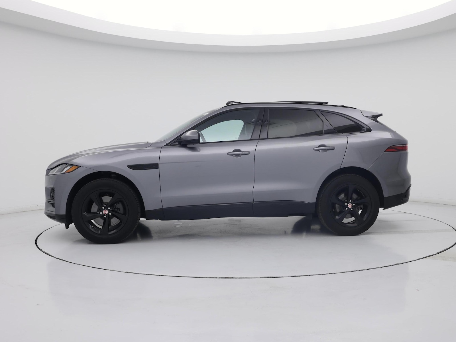 2023 Jaguar F-Pace S - Photo 4