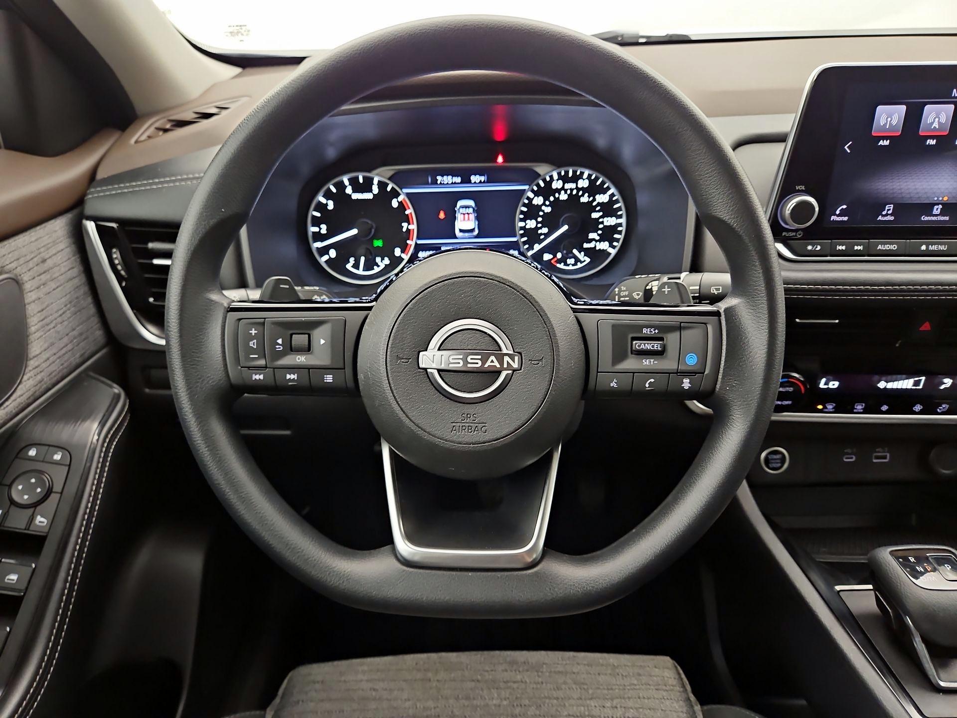 Thumbnail: 2023 Nissan Rogue - 10