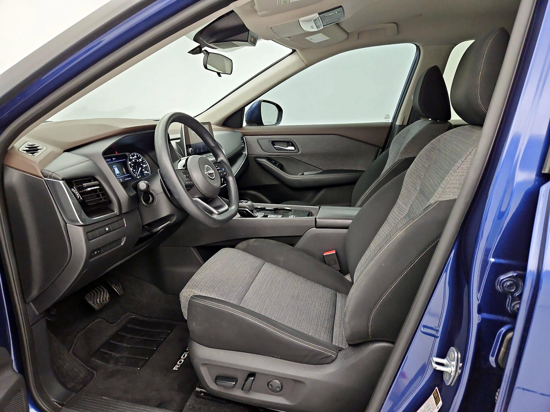 Thumbnail: 2023 Nissan Rogue - 11