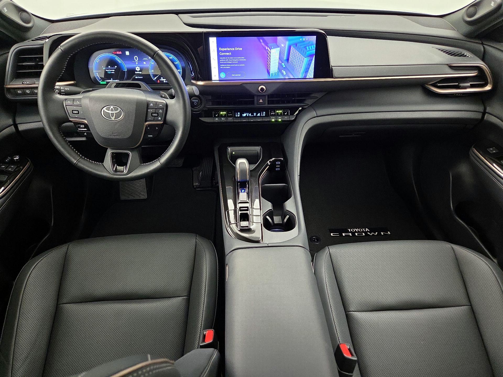 Thumbnail: 2025 Toyota Crown Signia - 9