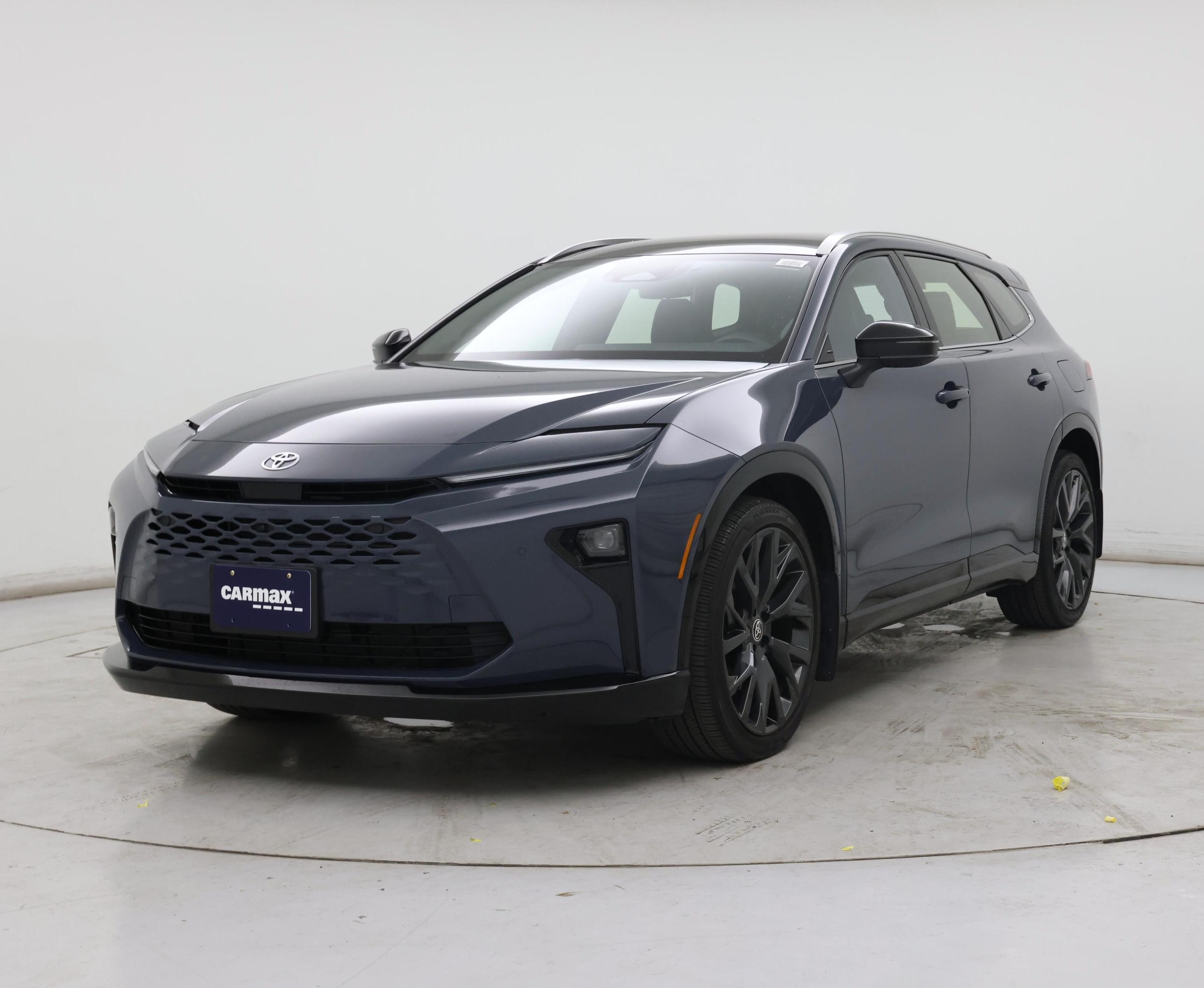 Thumbnail: 2025 Toyota Crown Signia - 4