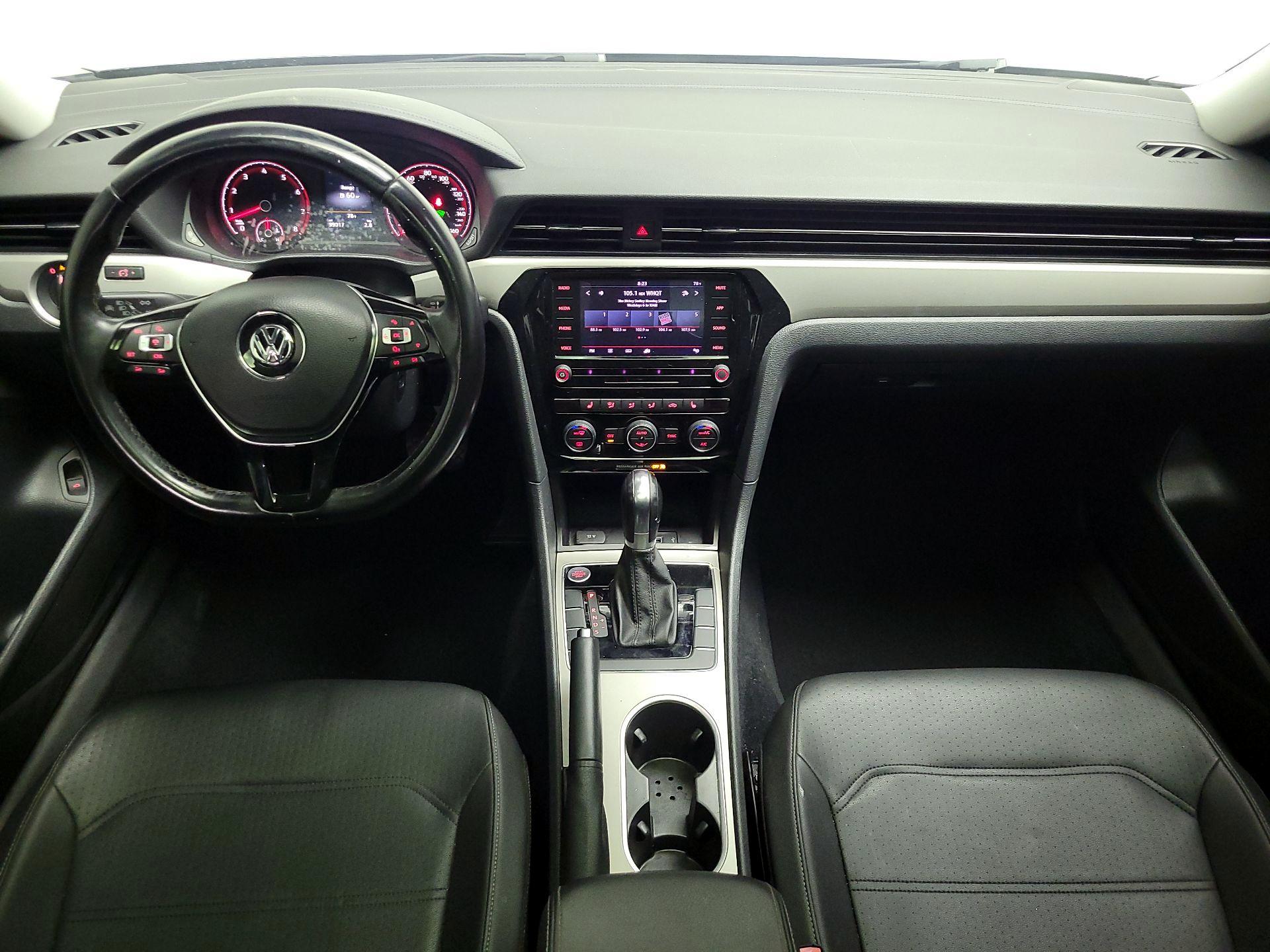 Thumbnail: 2020 Volkswagen Passat - 9