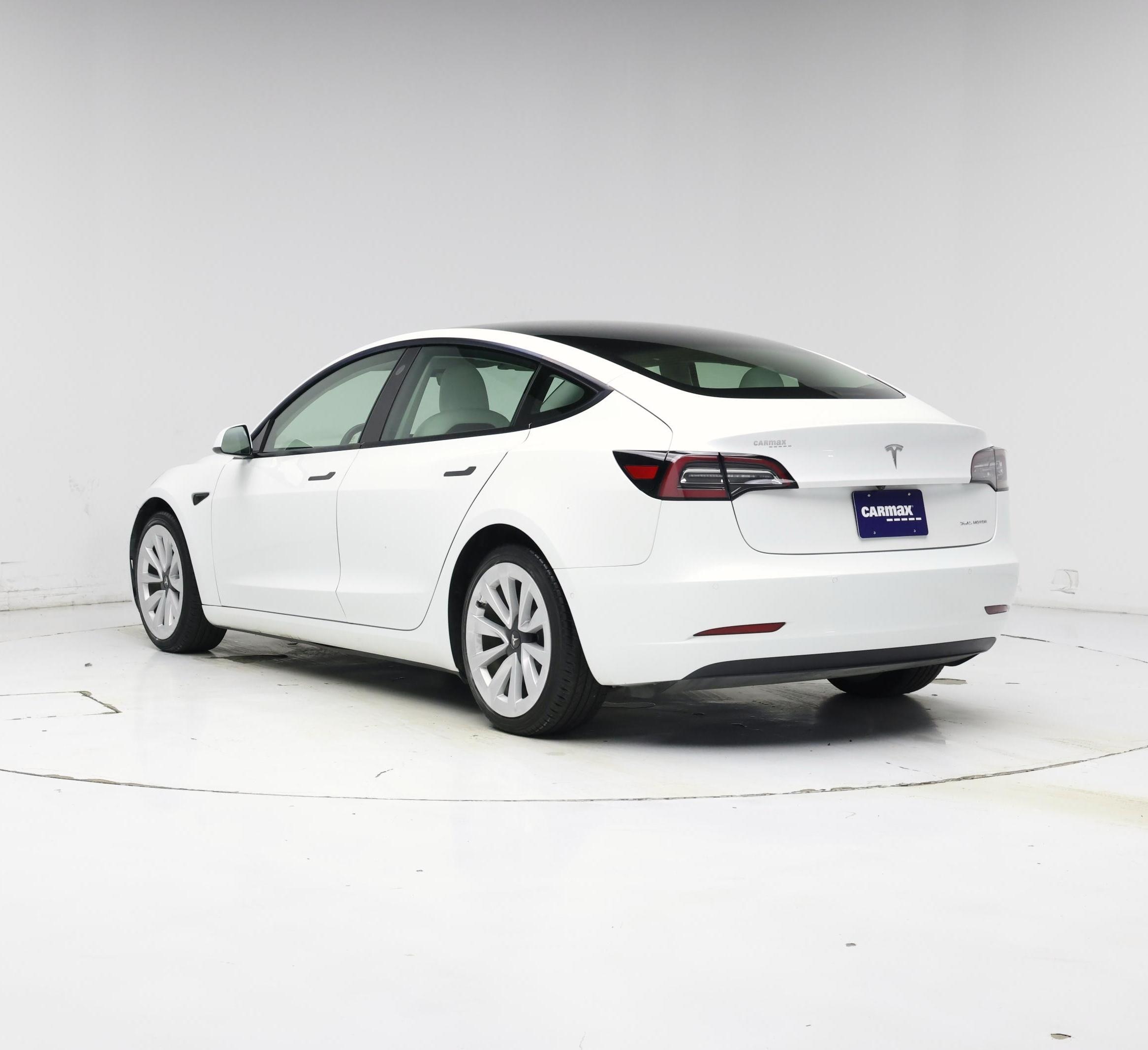 Thumbnail: 2021 Tesla Model 3 - 2