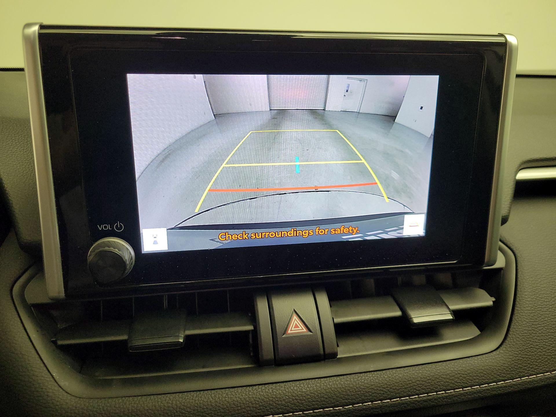 Thumbnail: 2023 Toyota RAV4 - 15