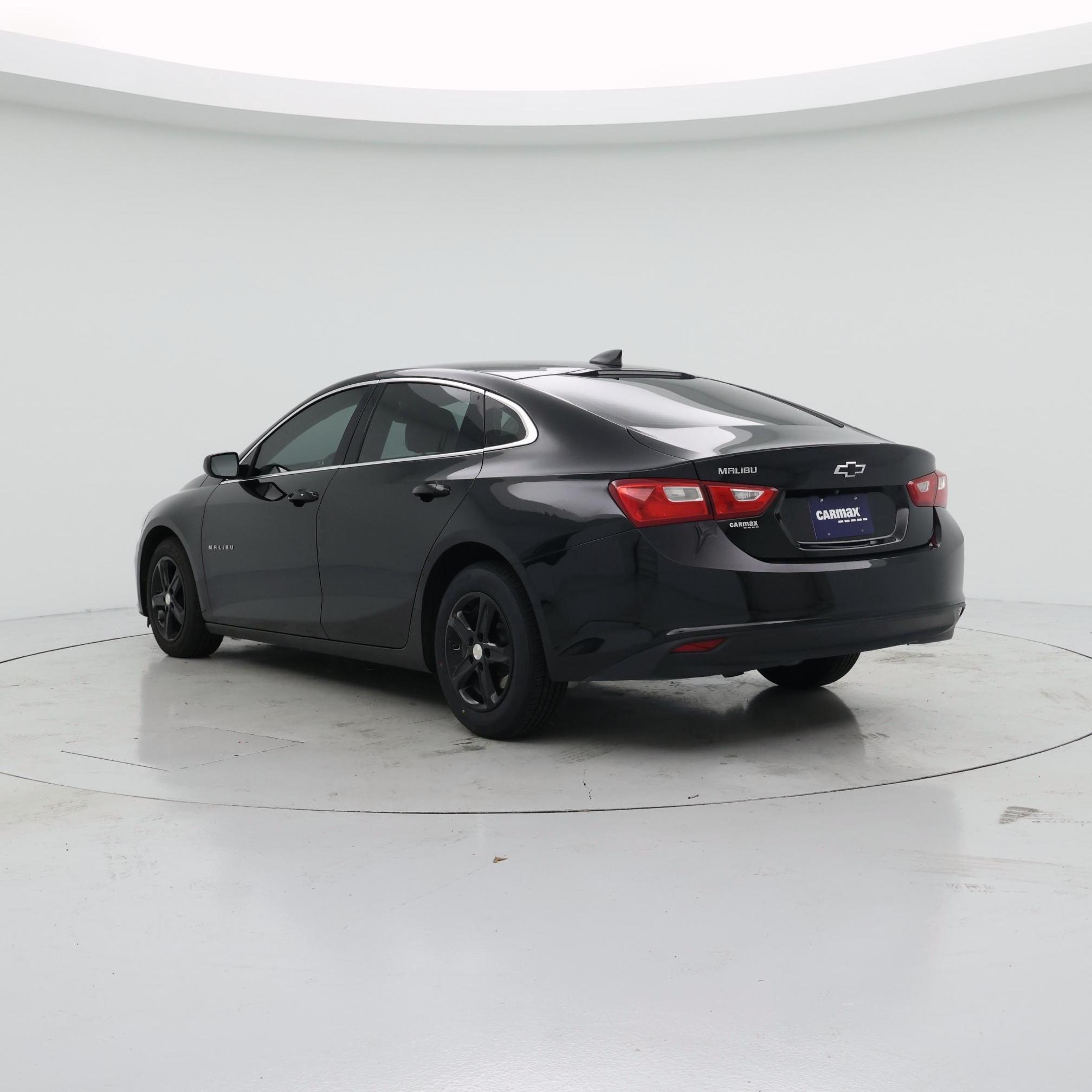 Thumbnail: 2023 Chevrolet Malibu - 2