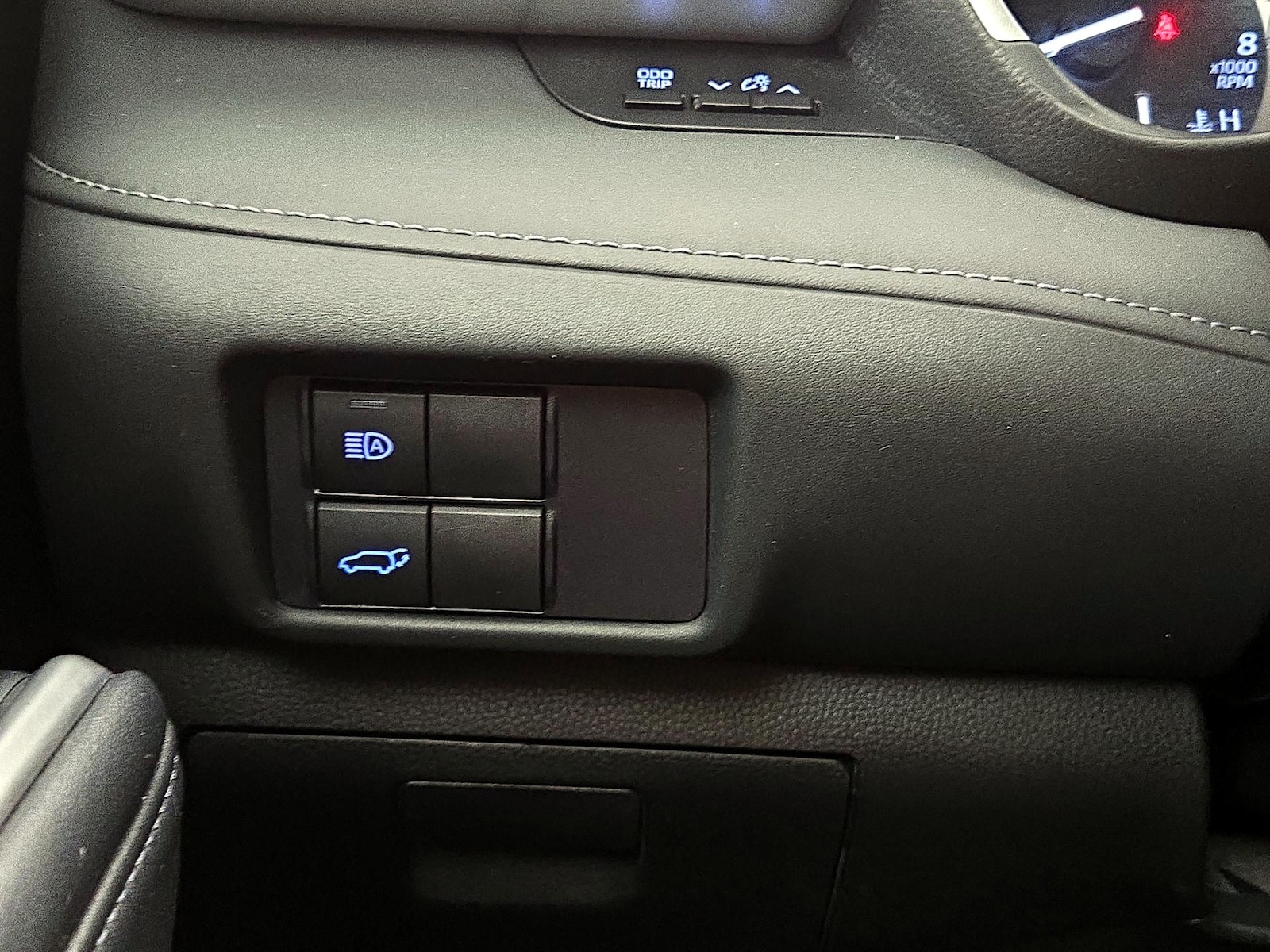 2021 Toyota Highlander XLE - Photo 14
