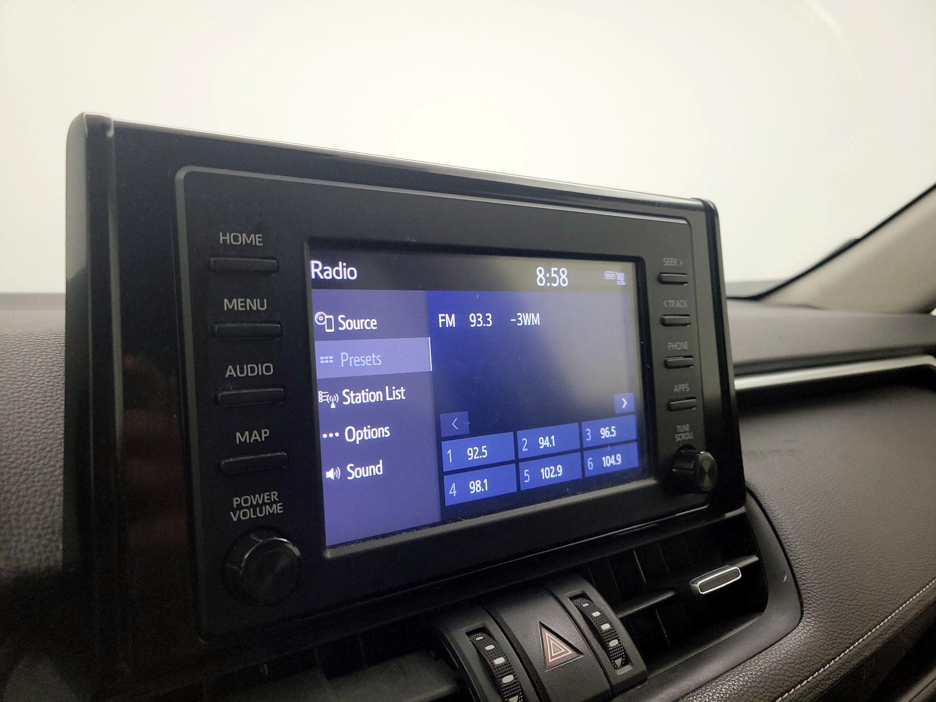 Thumbnail: 2019 Toyota RAV4 - 15
