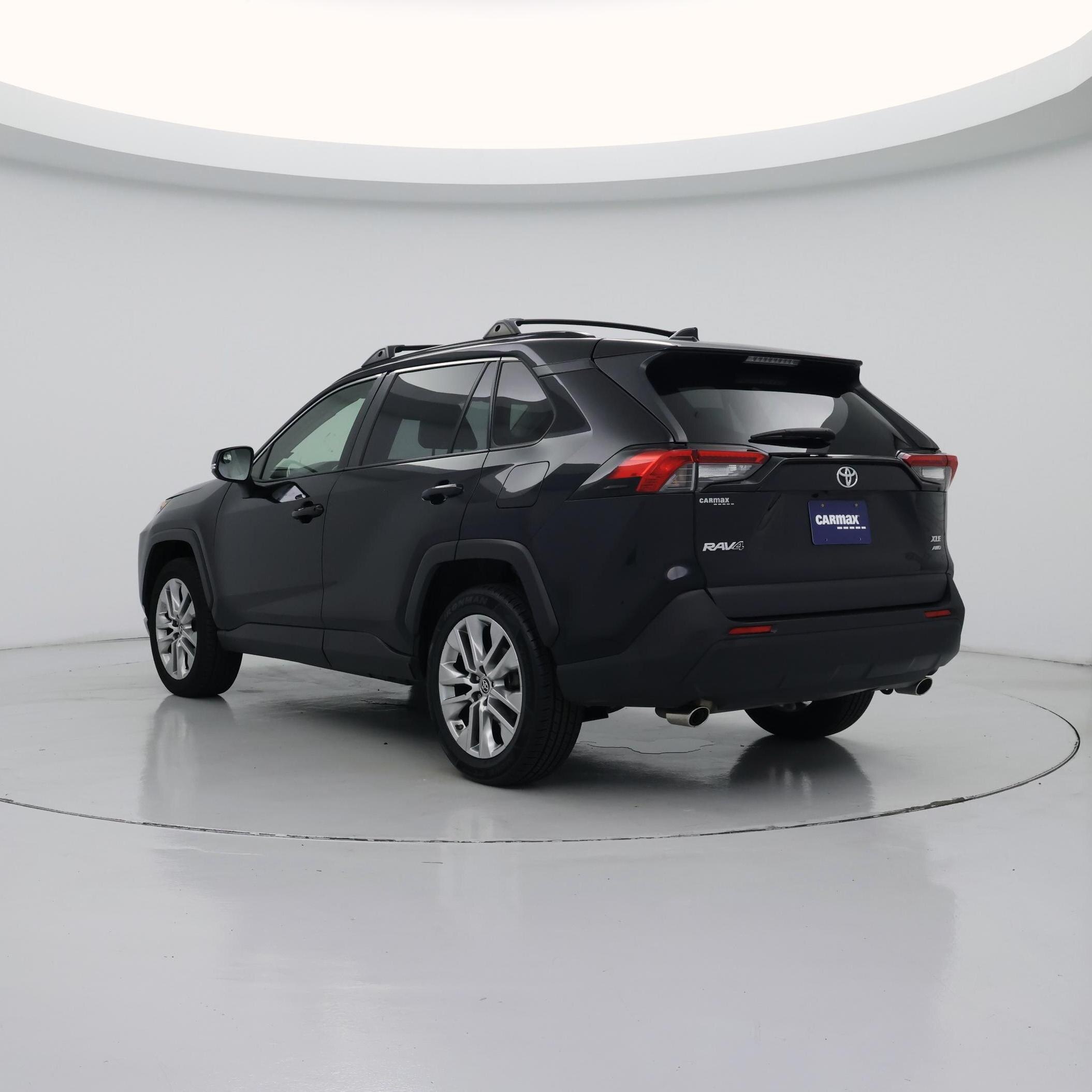 Thumbnail: 2019 Toyota RAV4 - 2