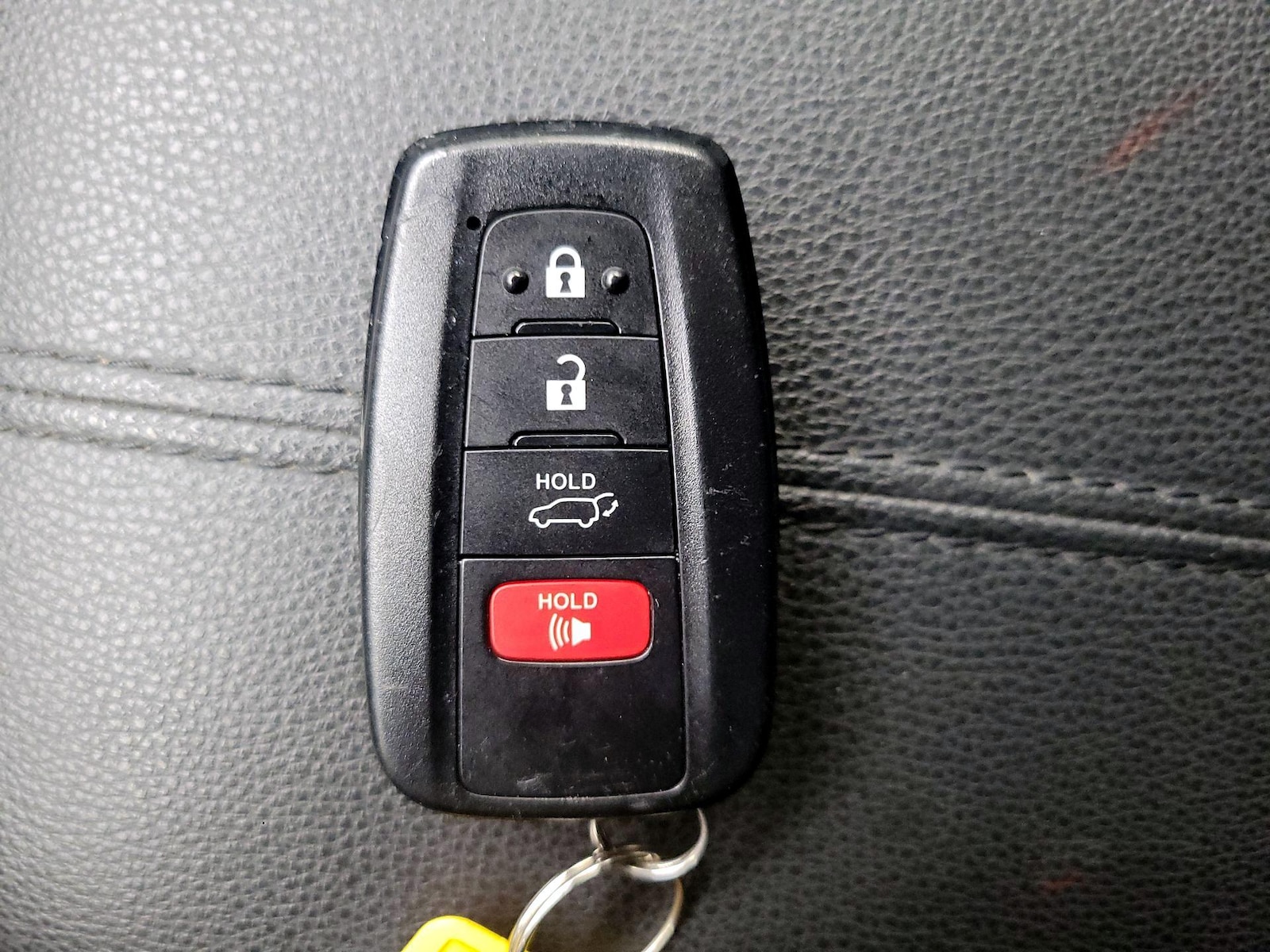 2019 Toyota RAV4 XLE Premium - Photo 24