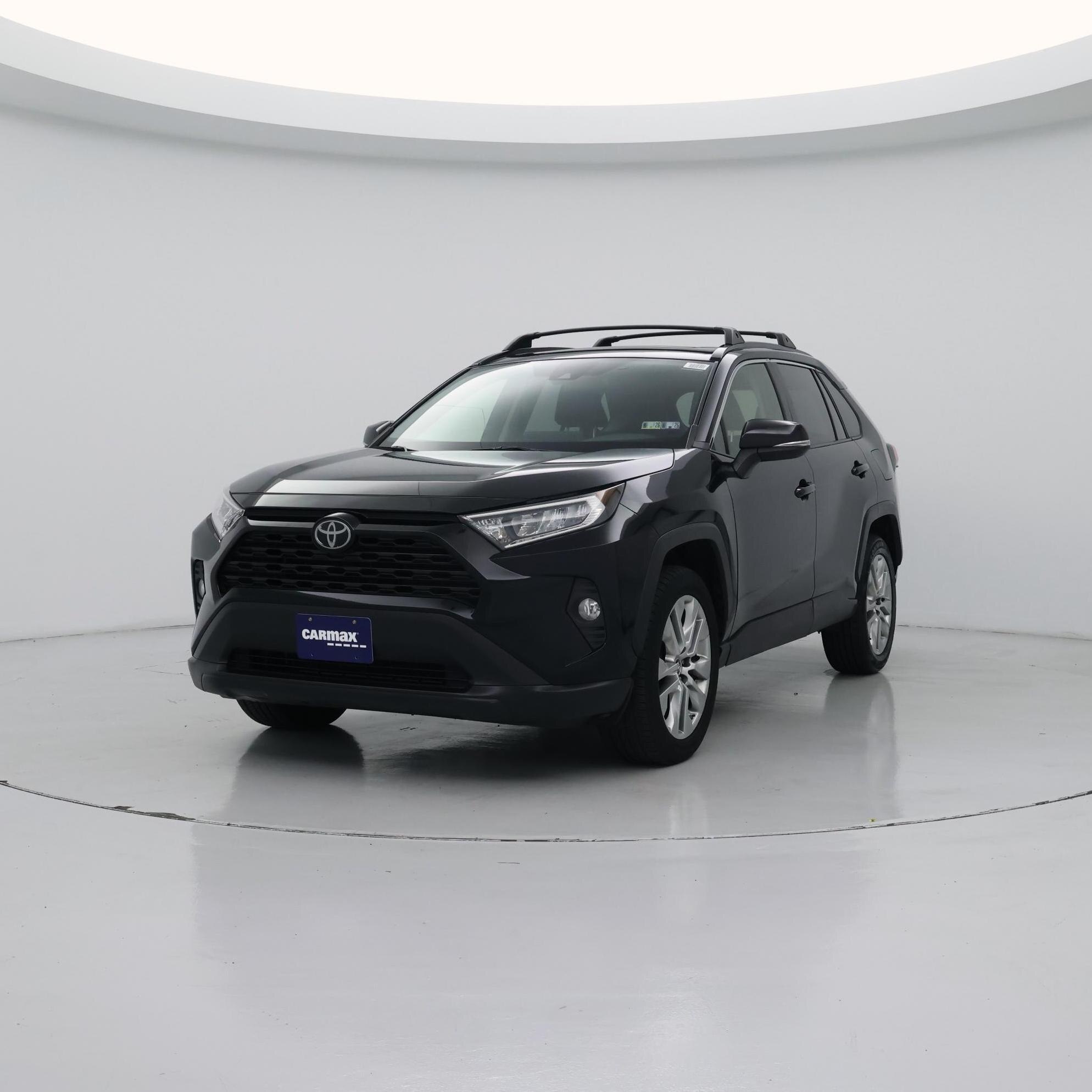 Thumbnail: 2019 Toyota RAV4 - 4