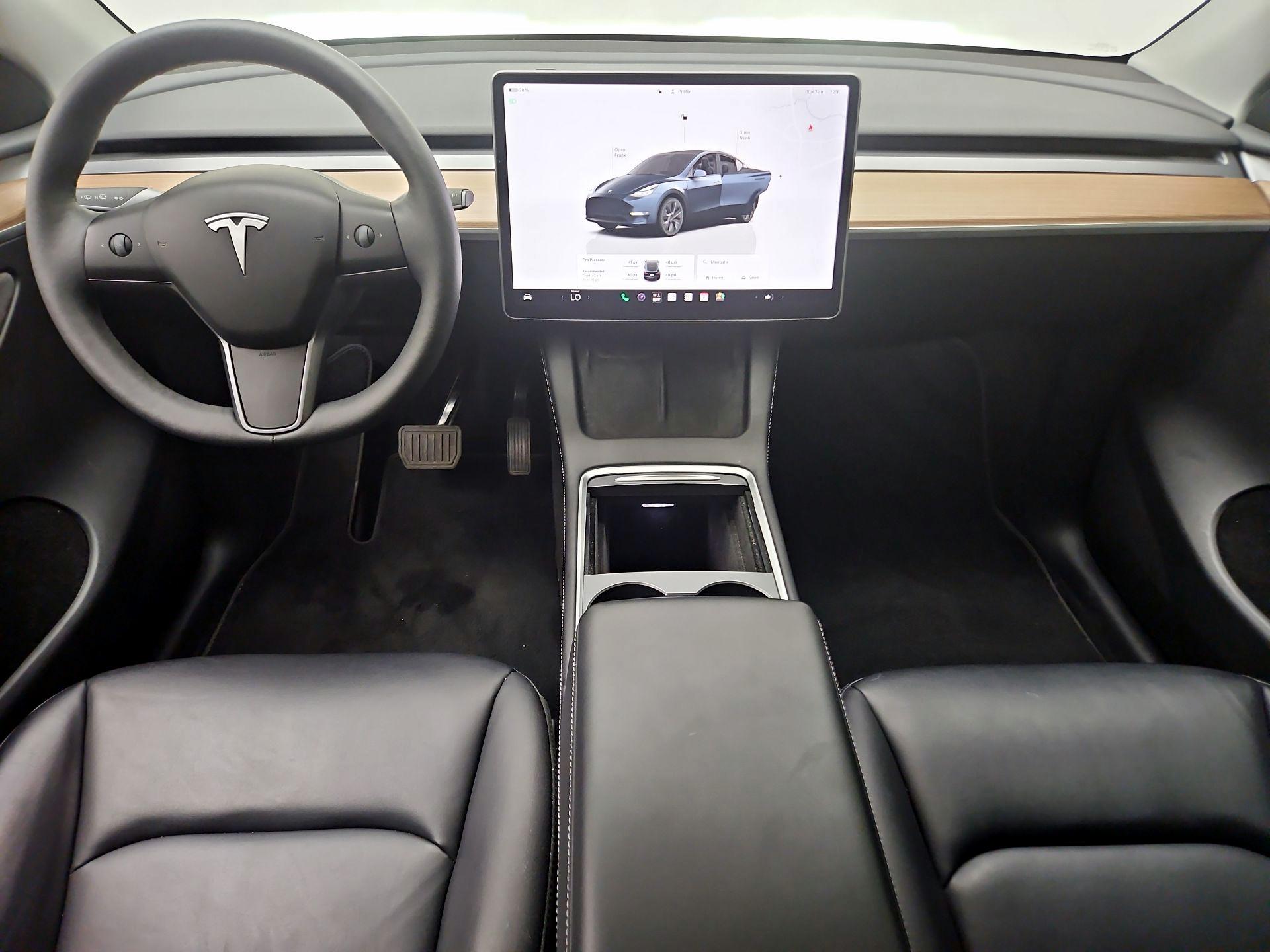 Thumbnail: 2025 Tesla Model Y - 9