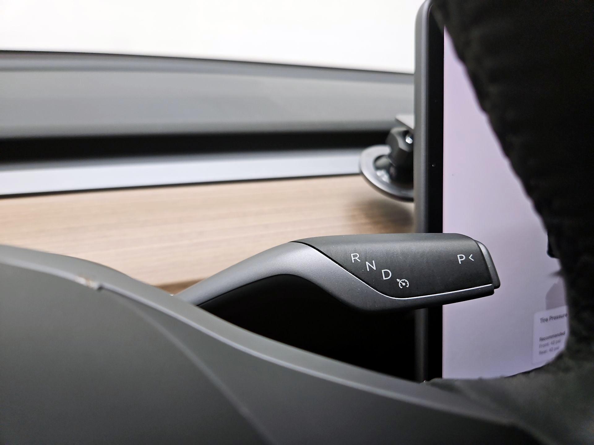 Thumbnail: 2025 Tesla Model Y - 17