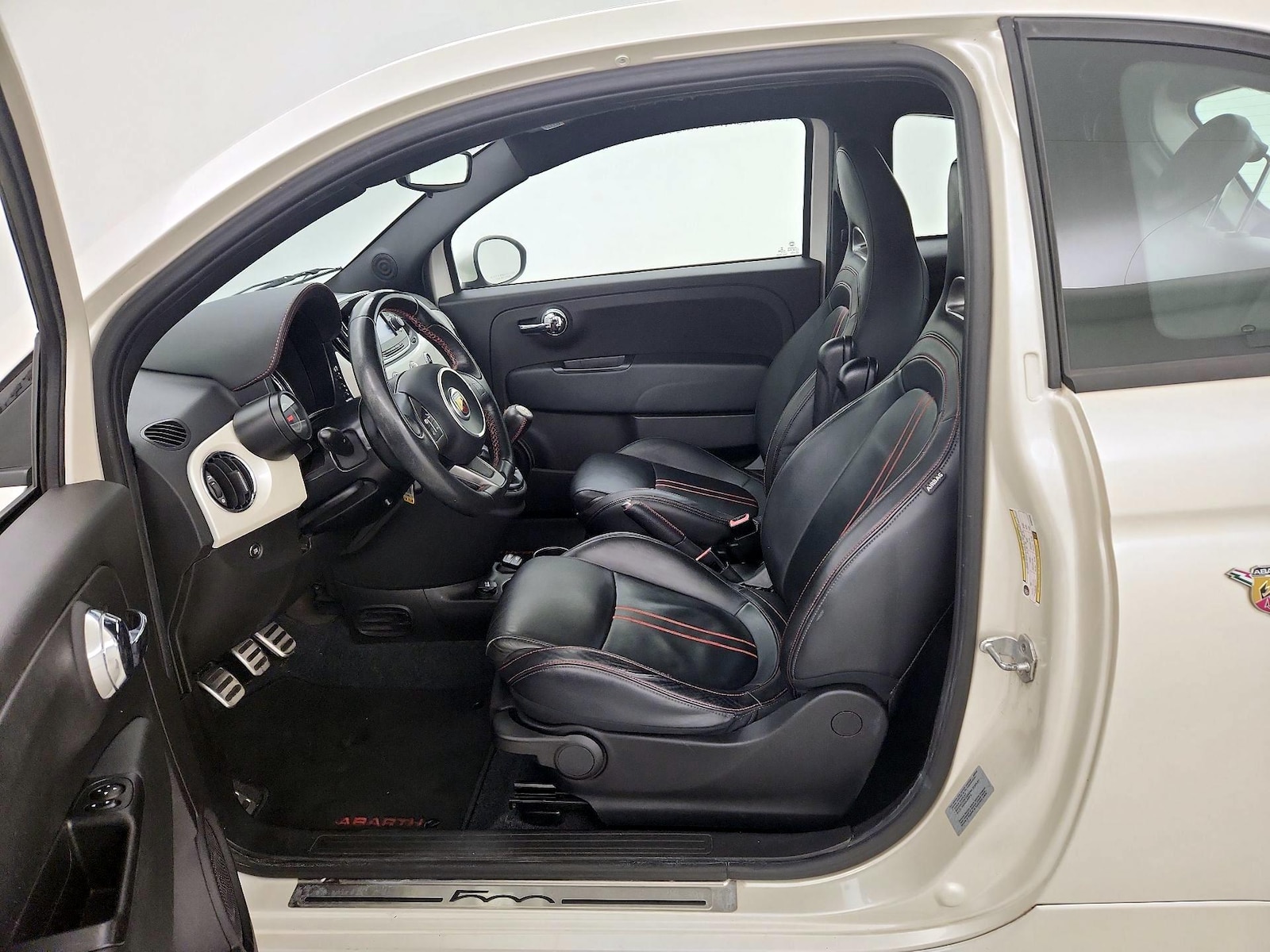 2017 FIAT 500 Abarth - Photo 12