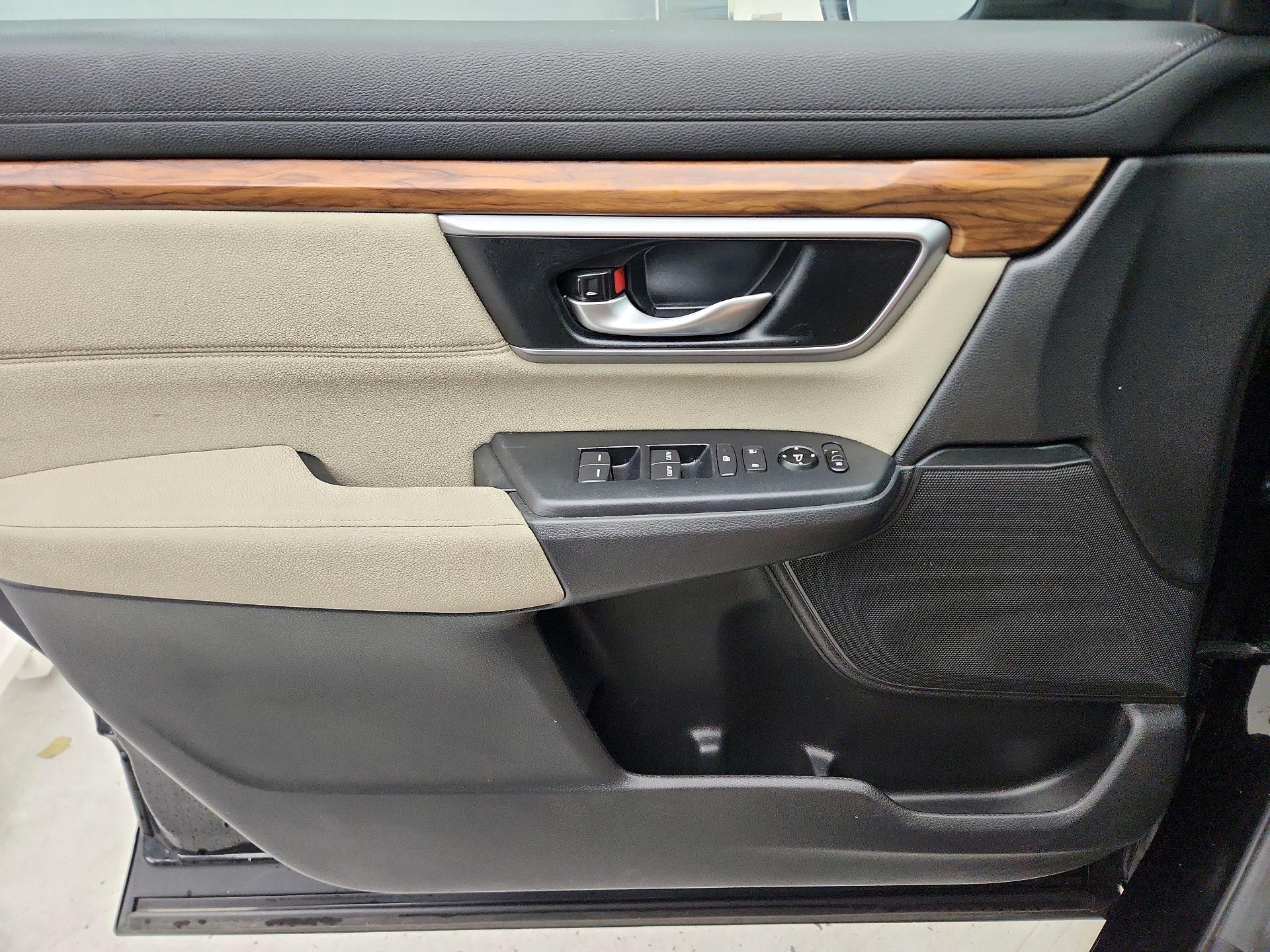 Thumbnail: 2018 Honda CR-V - 12