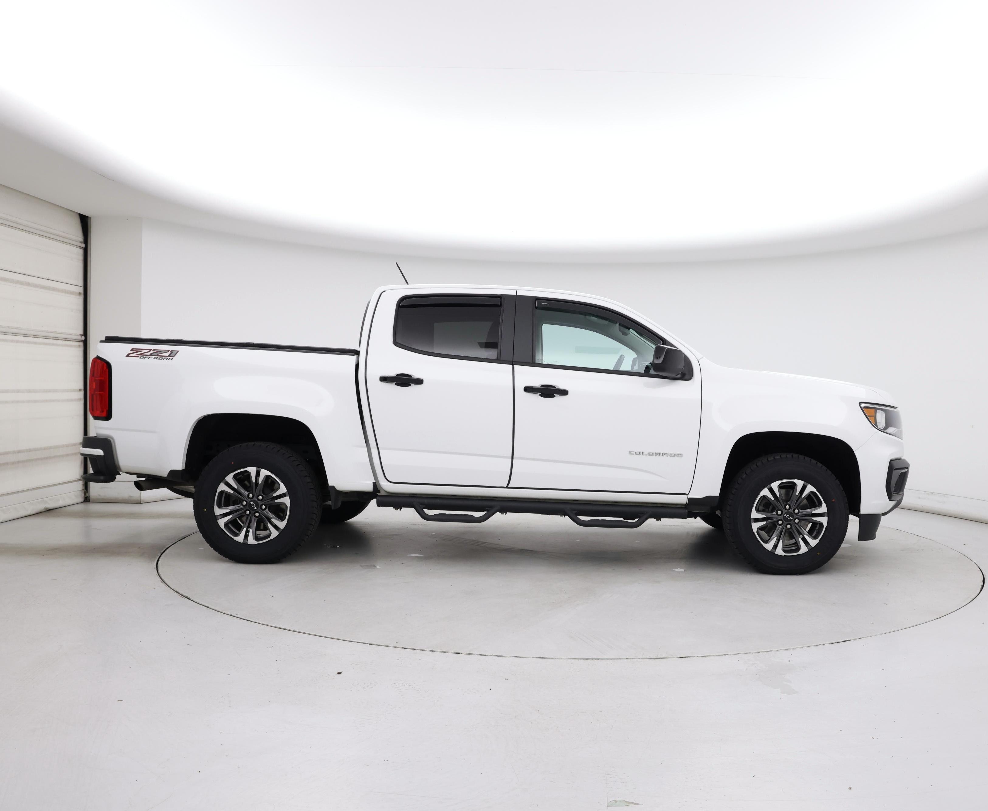 Thumbnail: 2021 Chevrolet Colorado - 7