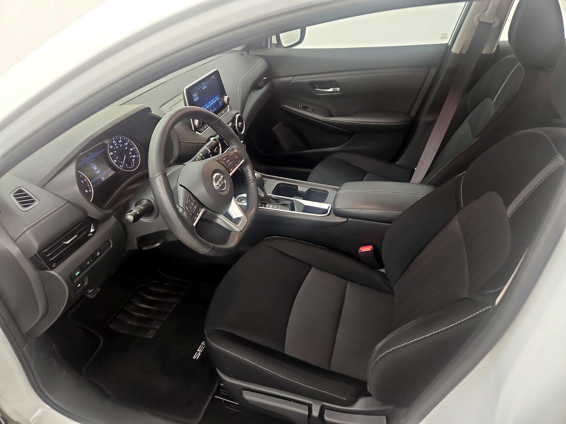 Thumbnail: 2022 Nissan Sentra - 11