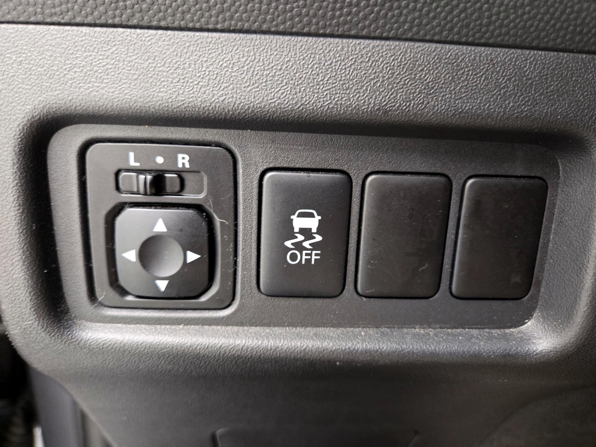 Thumbnail: 2019 Mitsubishi Mirage G4 - 13